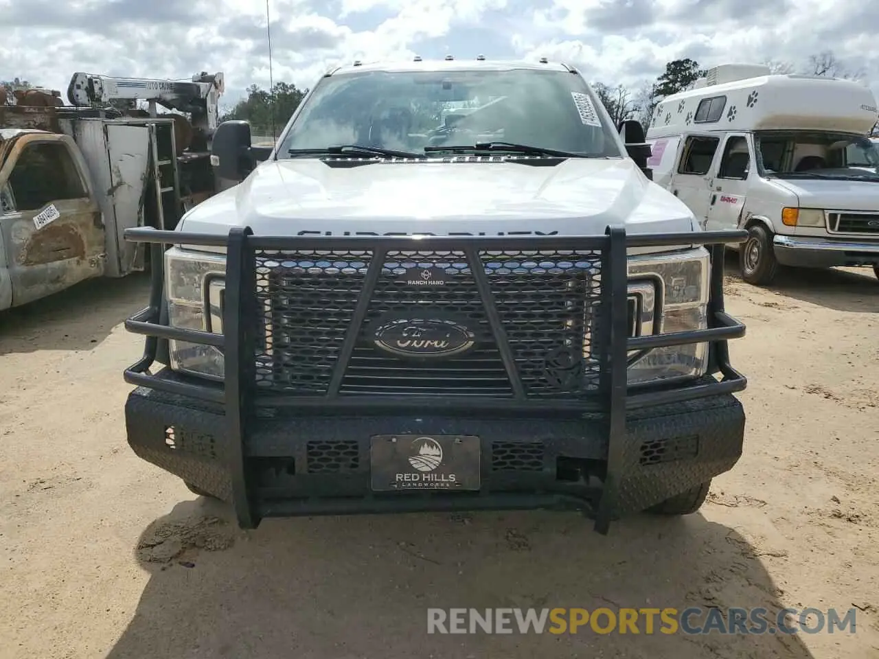 5 Photograph of a damaged car 1FT8W4DT8LEE36017 FORD F450 2020