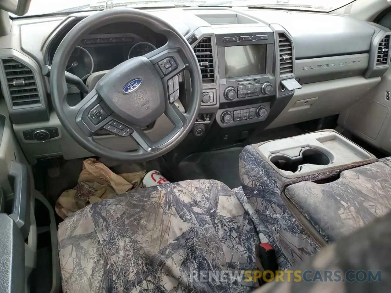 8 Photograph of a damaged car 1FT8W4DT8LEE36017 FORD F450 2020