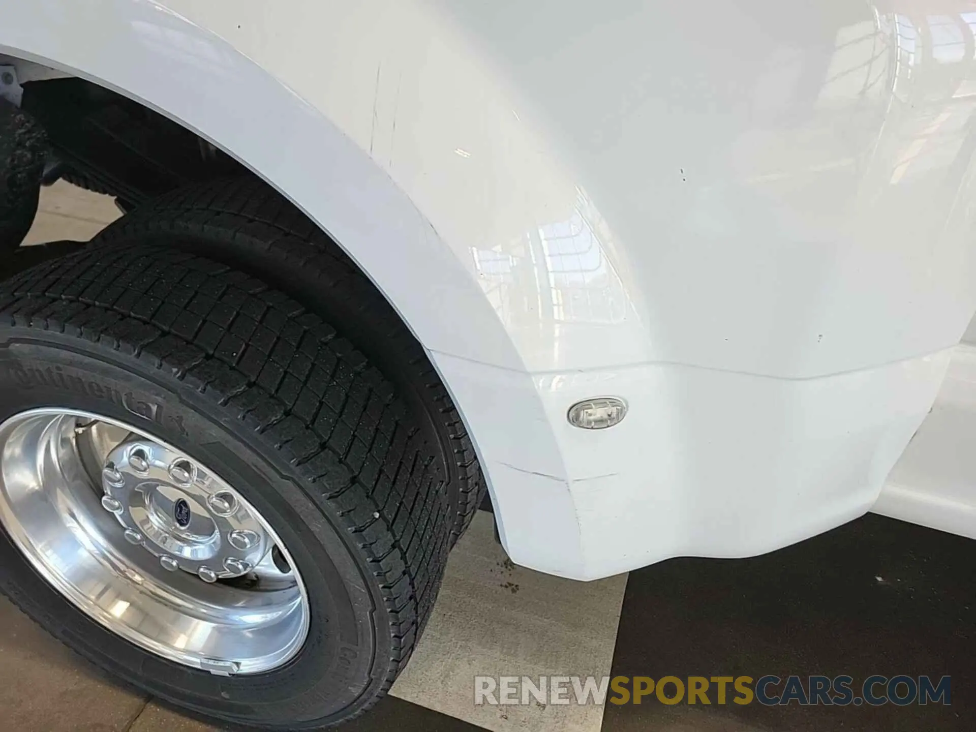 1 Photograph of a damaged car 1FT8W4DT8MED97673 FORD F450 2021
