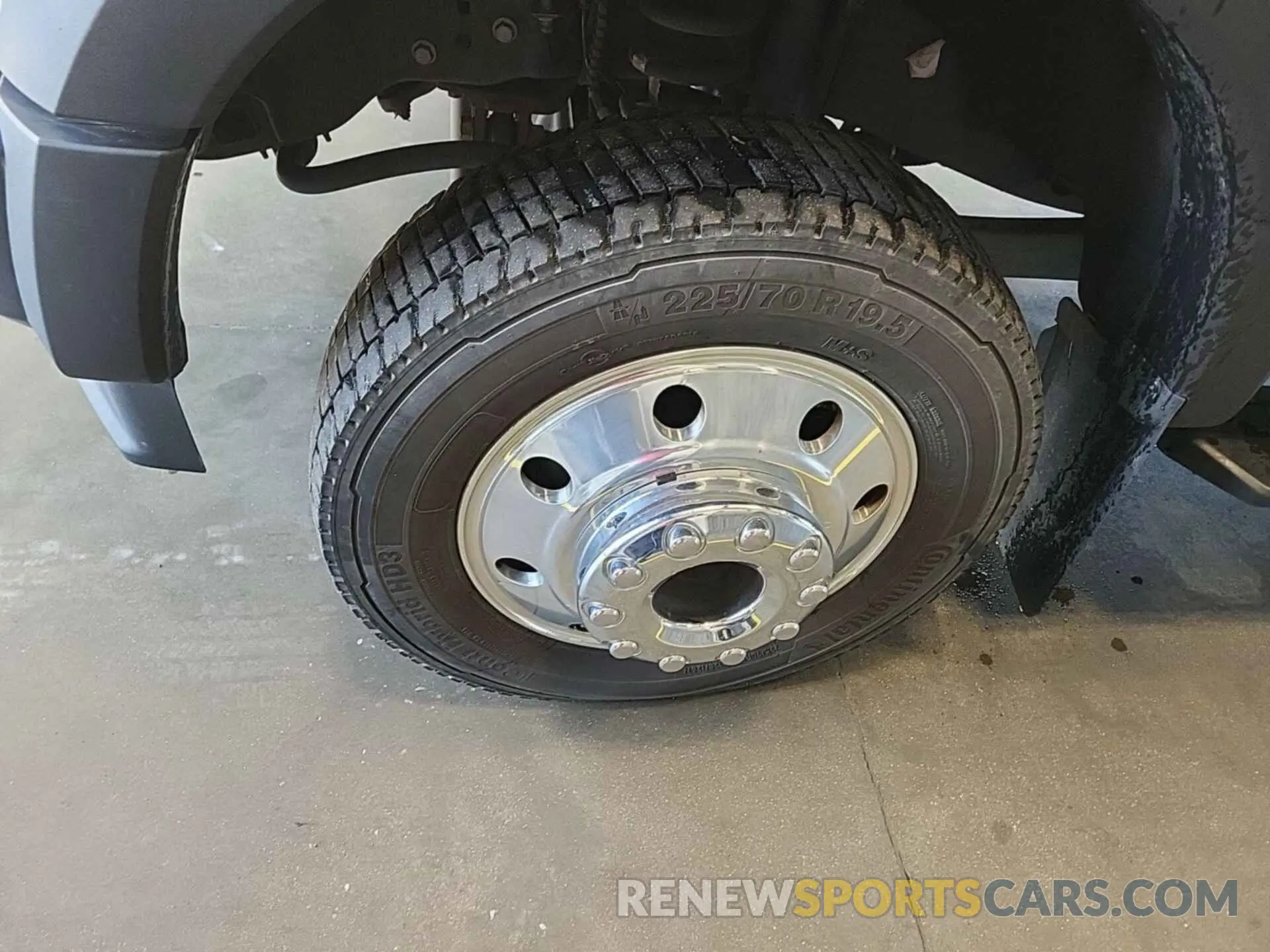 11 Photograph of a damaged car 1FT8W4DT8MED97673 FORD F450 2021