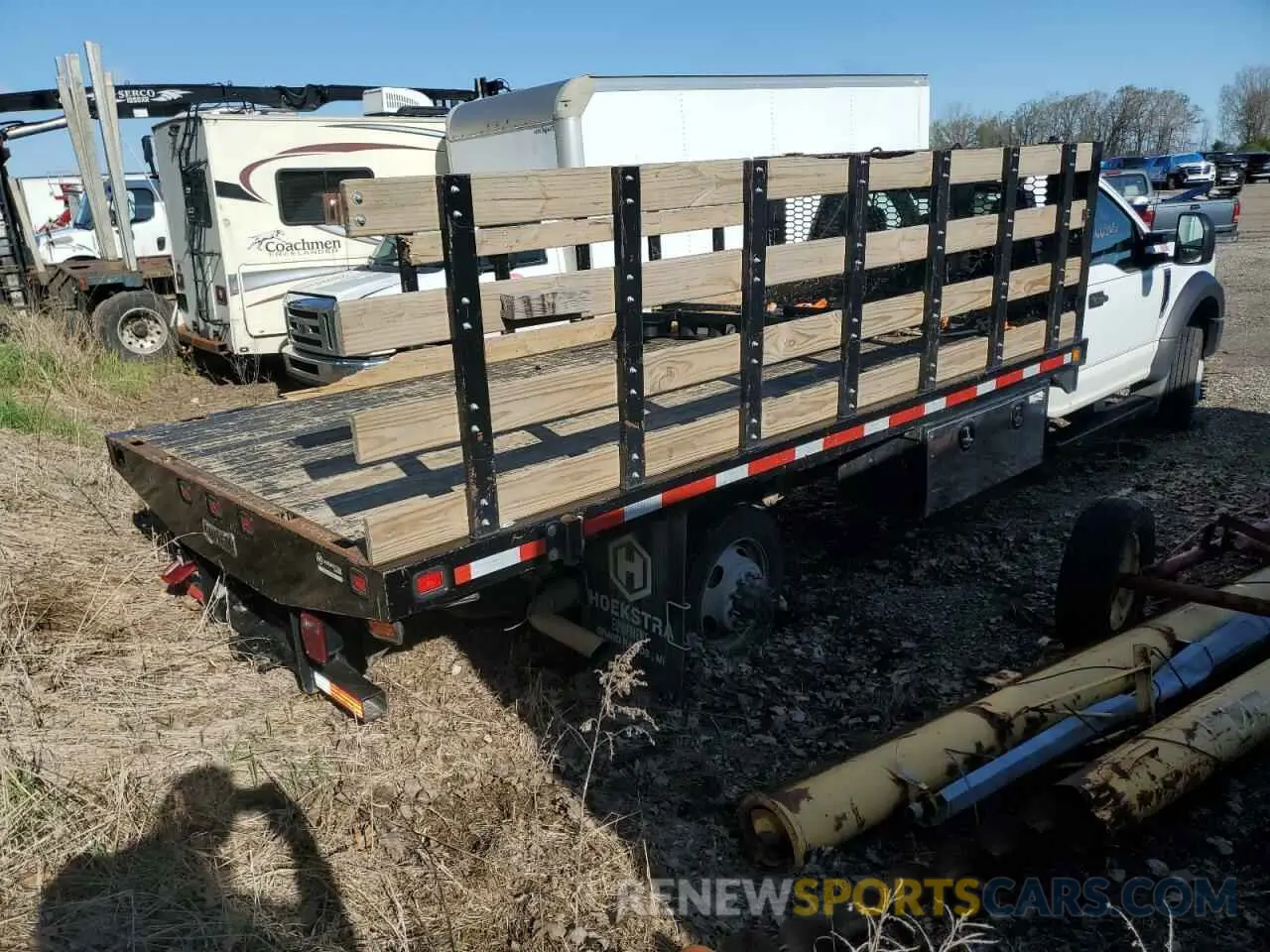 3 Photograph of a damaged car 1FDUF4GN8NDA18590 FORD F450 2022