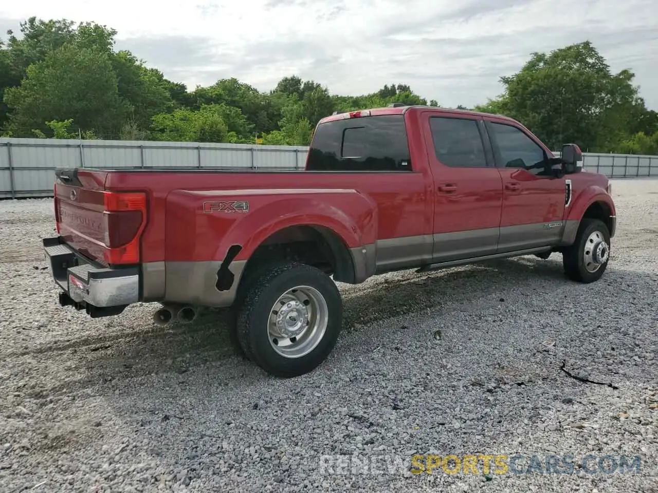 3 Photograph of a damaged car 1FT8W4DT3NEE74757 FORD F450 2022