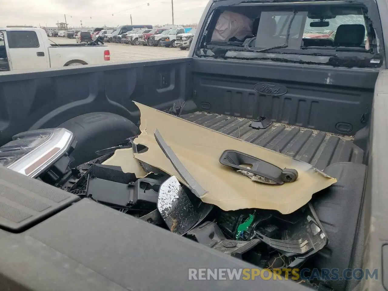 10 Photograph of a damaged car 1FT8W4DT4SEC06280 FORD F450 2025