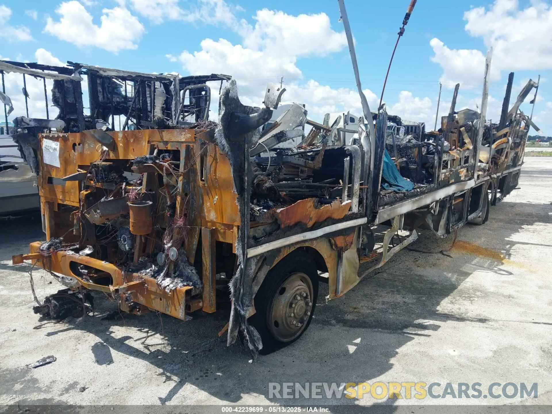 2 Photograph of a damaged car 1F66F5DY3K0A01123 FORD F53 2019