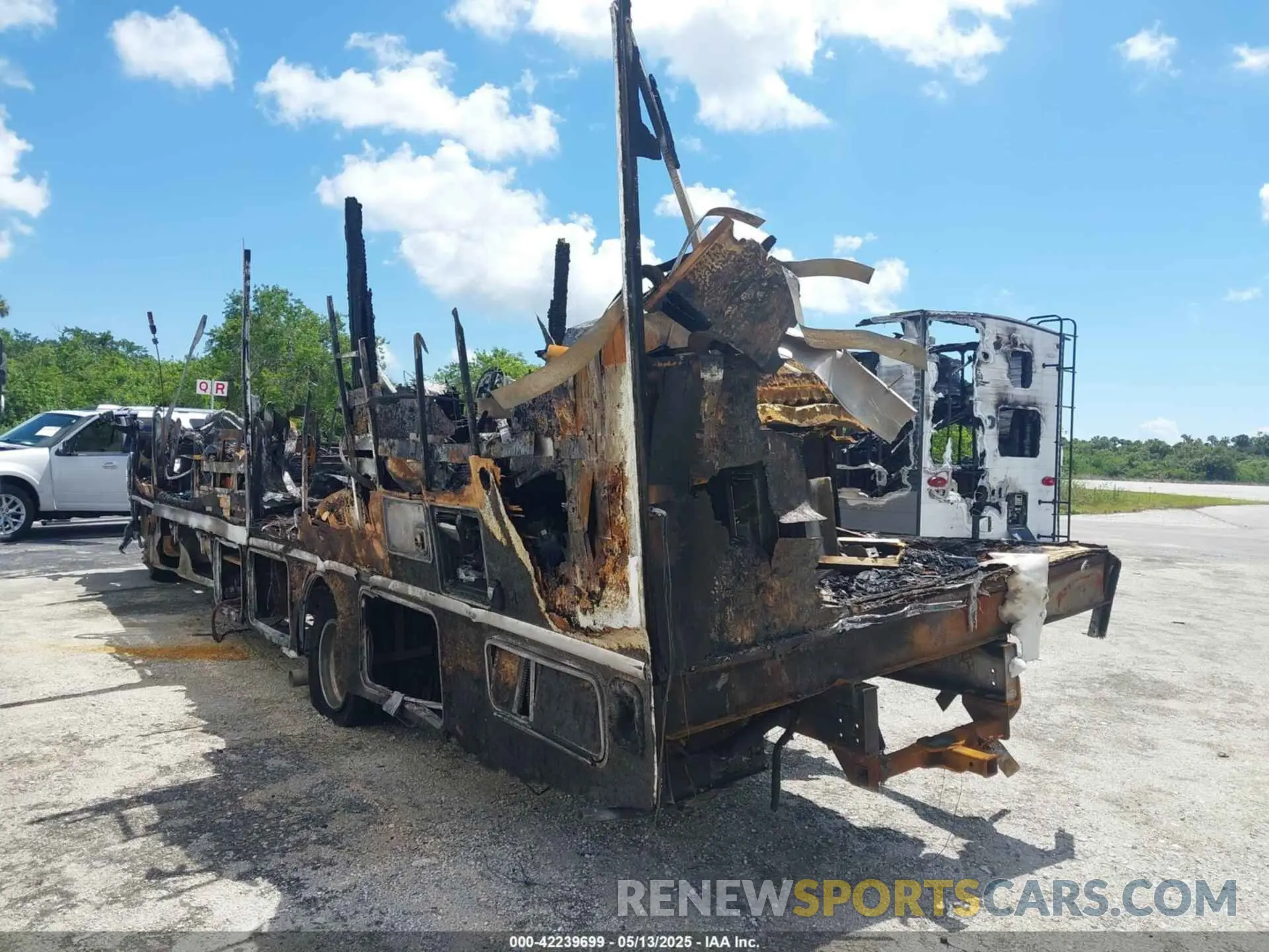 3 Photograph of a damaged car 1F66F5DY3K0A01123 FORD F53 2019