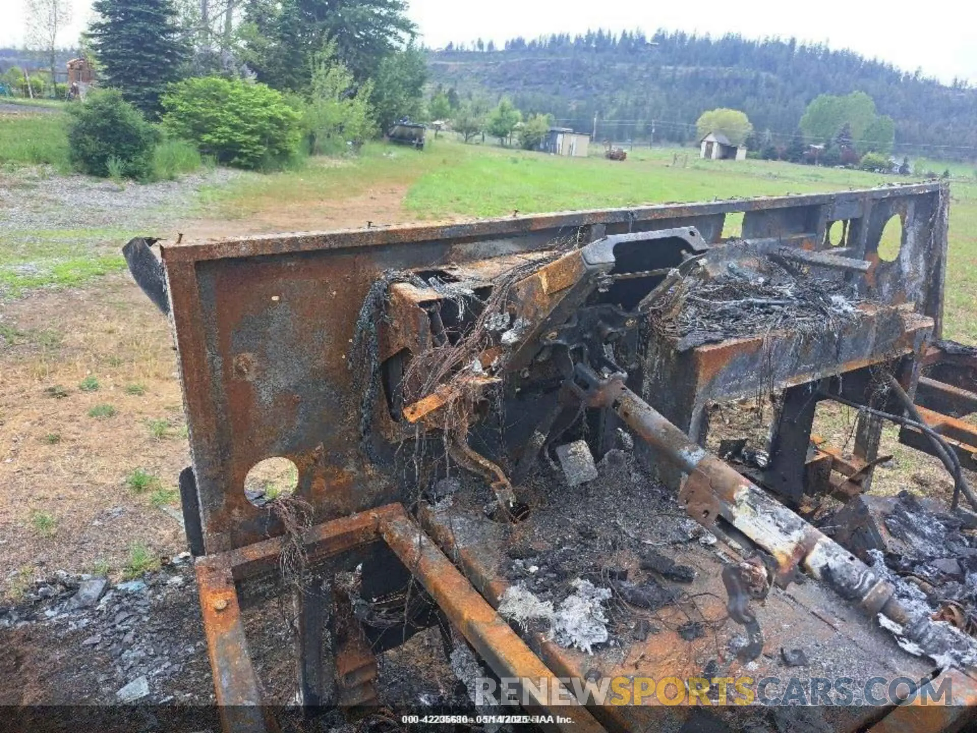 5 Photograph of a damaged car 1F66F5DN8N0A00561 FORD F53 2022