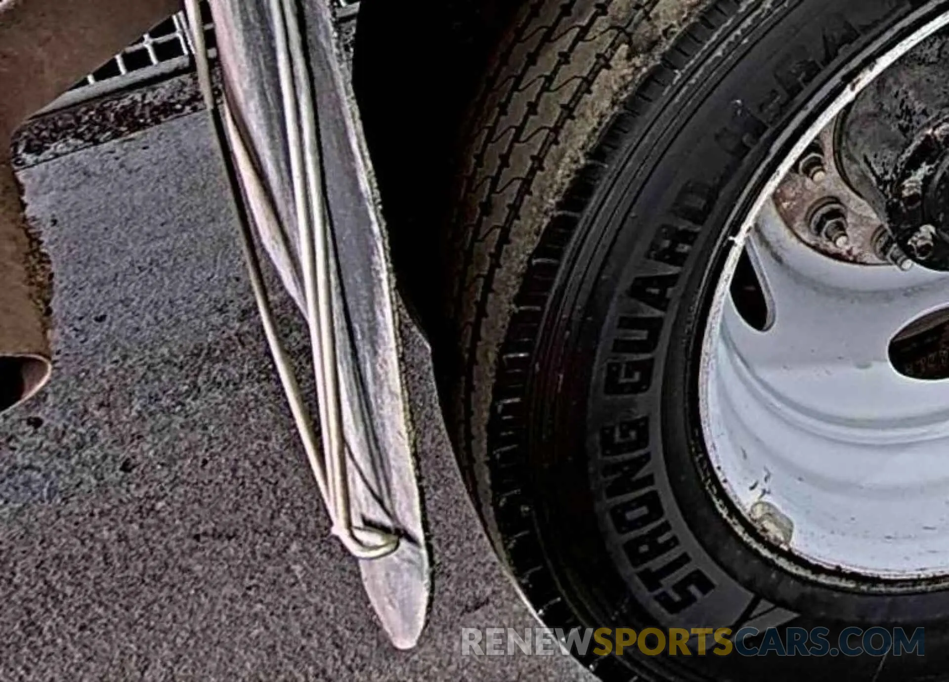 1 Photograph of a damaged car 1FDUF5GY0KDA26498 FORD F550 2019