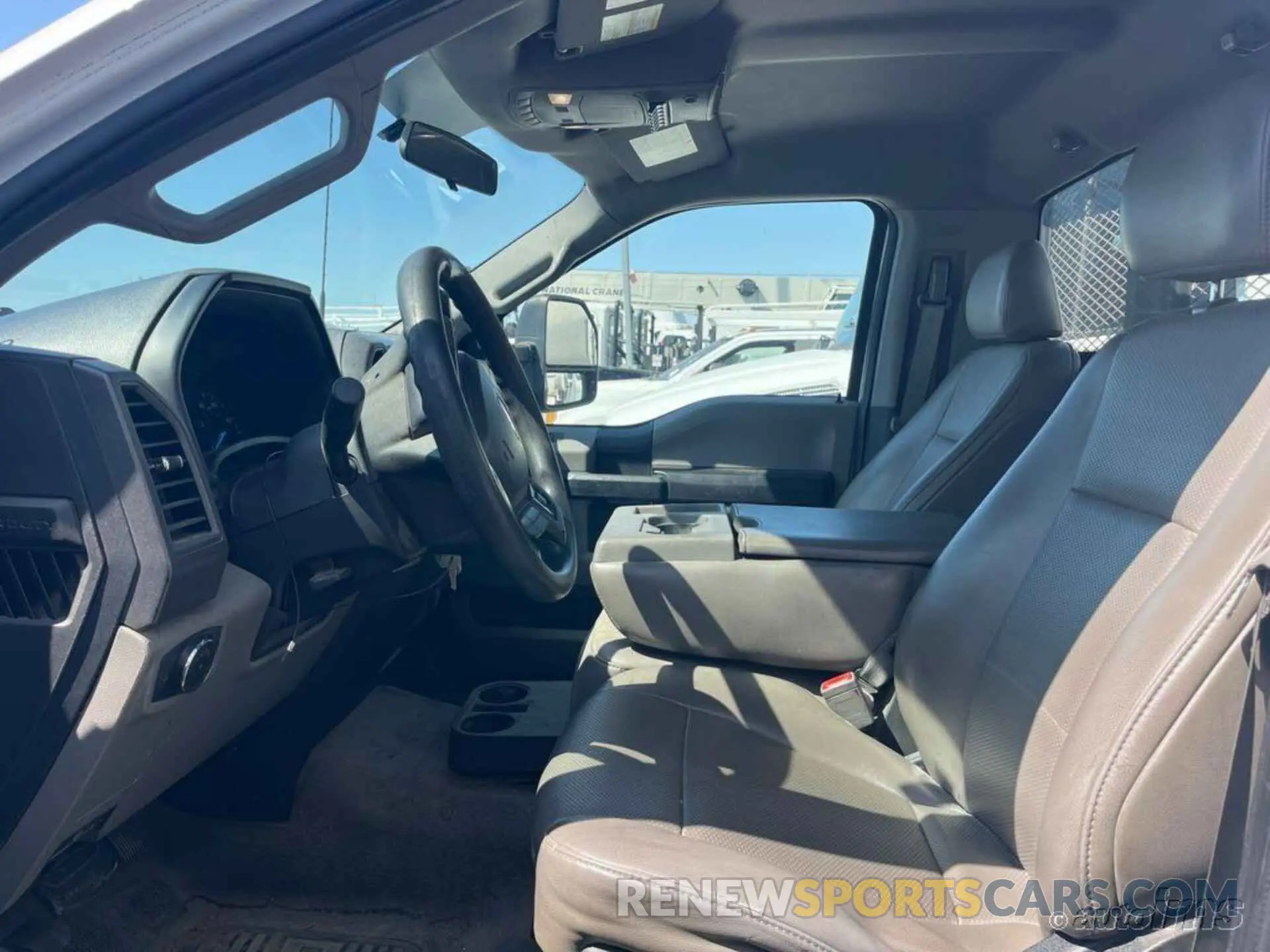 3 Photograph of a damaged car 1FDUF5GYXKDA26492 FORD F550 2019