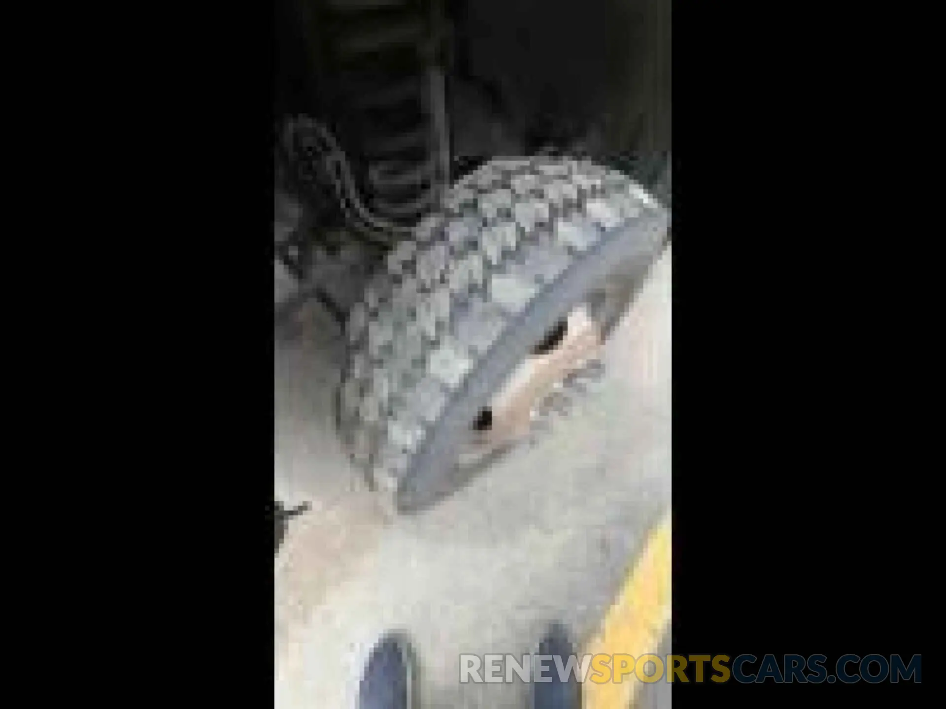 35 Photograph of a damaged car 1FDUF5HTXKDA01482 FORD F550 2019