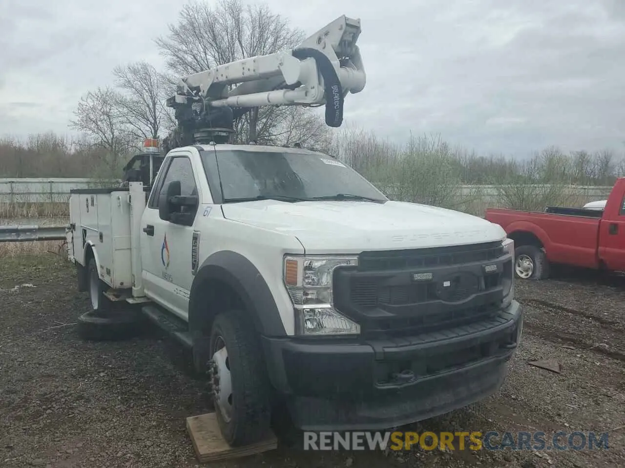 4 Photograph of a damaged car 1FDUF5HT1MDA01339 FORD F550 2021