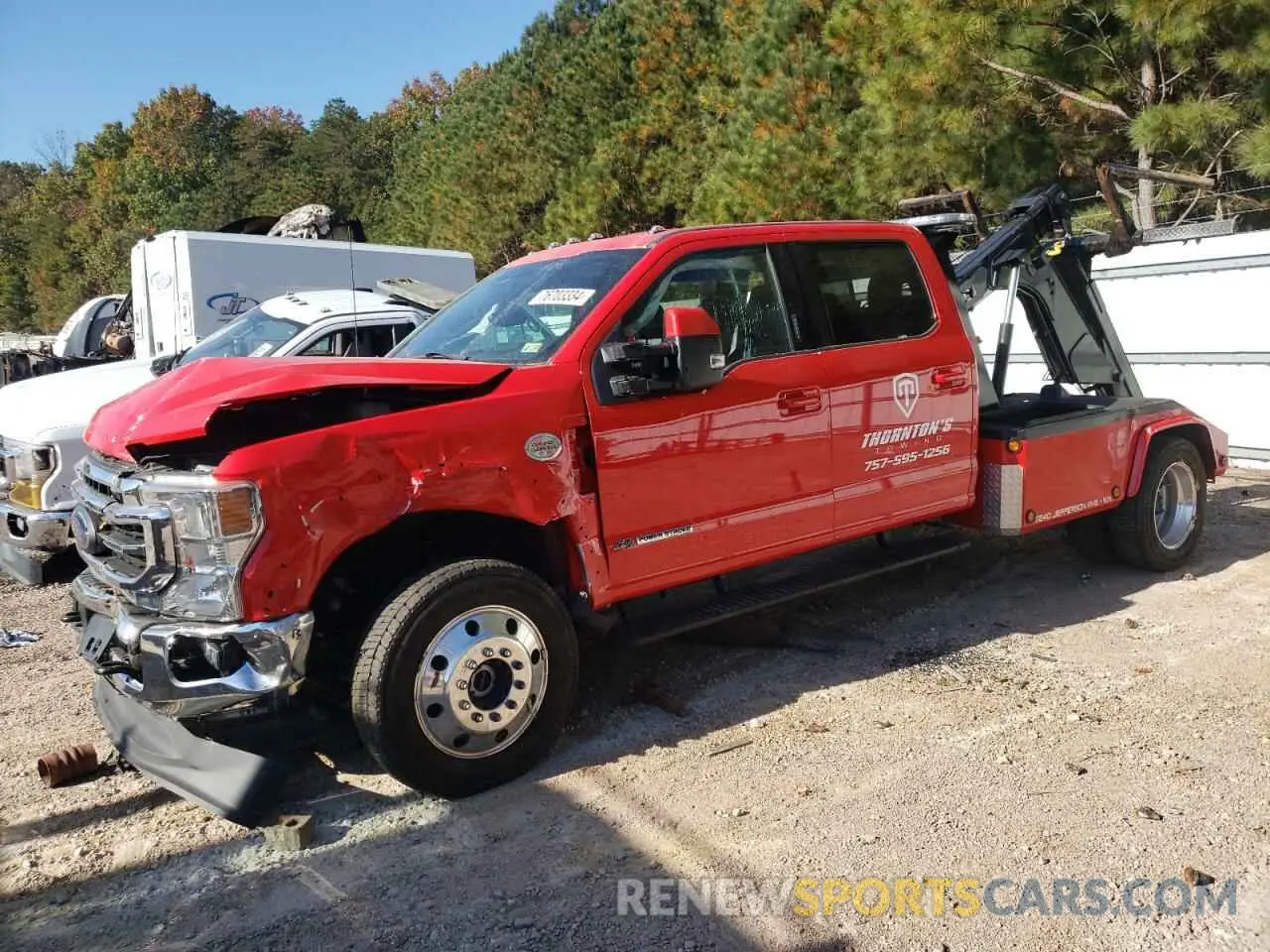 1 Photograph of a damaged car 1FD0W5HT8NEE69045 FORD F550 2022