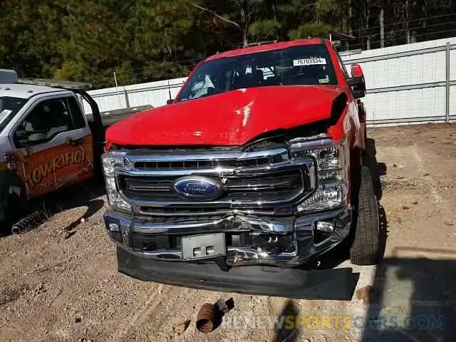 11 Photograph of a damaged car 1FD0W5HT8NEE69045 FORD F550 2022