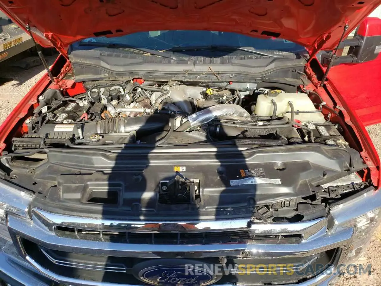 12 Photograph of a damaged car 1FD0W5HT8NEE69045 FORD F550 2022