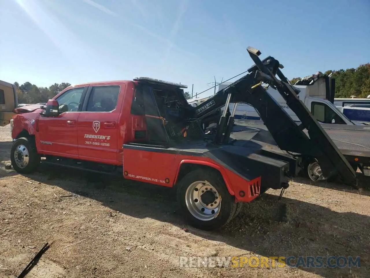 2 Photograph of a damaged car 1FD0W5HT8NEE69045 FORD F550 2022