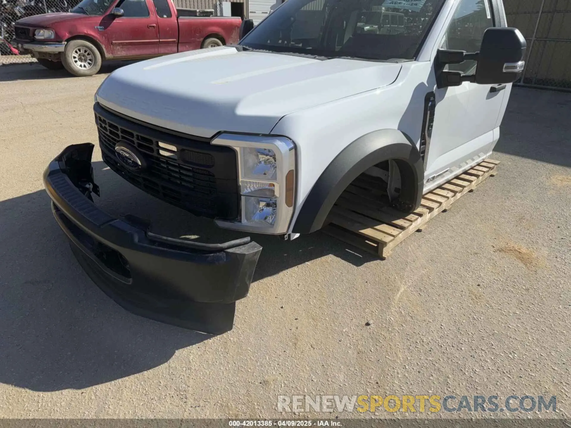 2 Photograph of a damaged car 1FDUF5HT3REF16196 FORD F550 2024