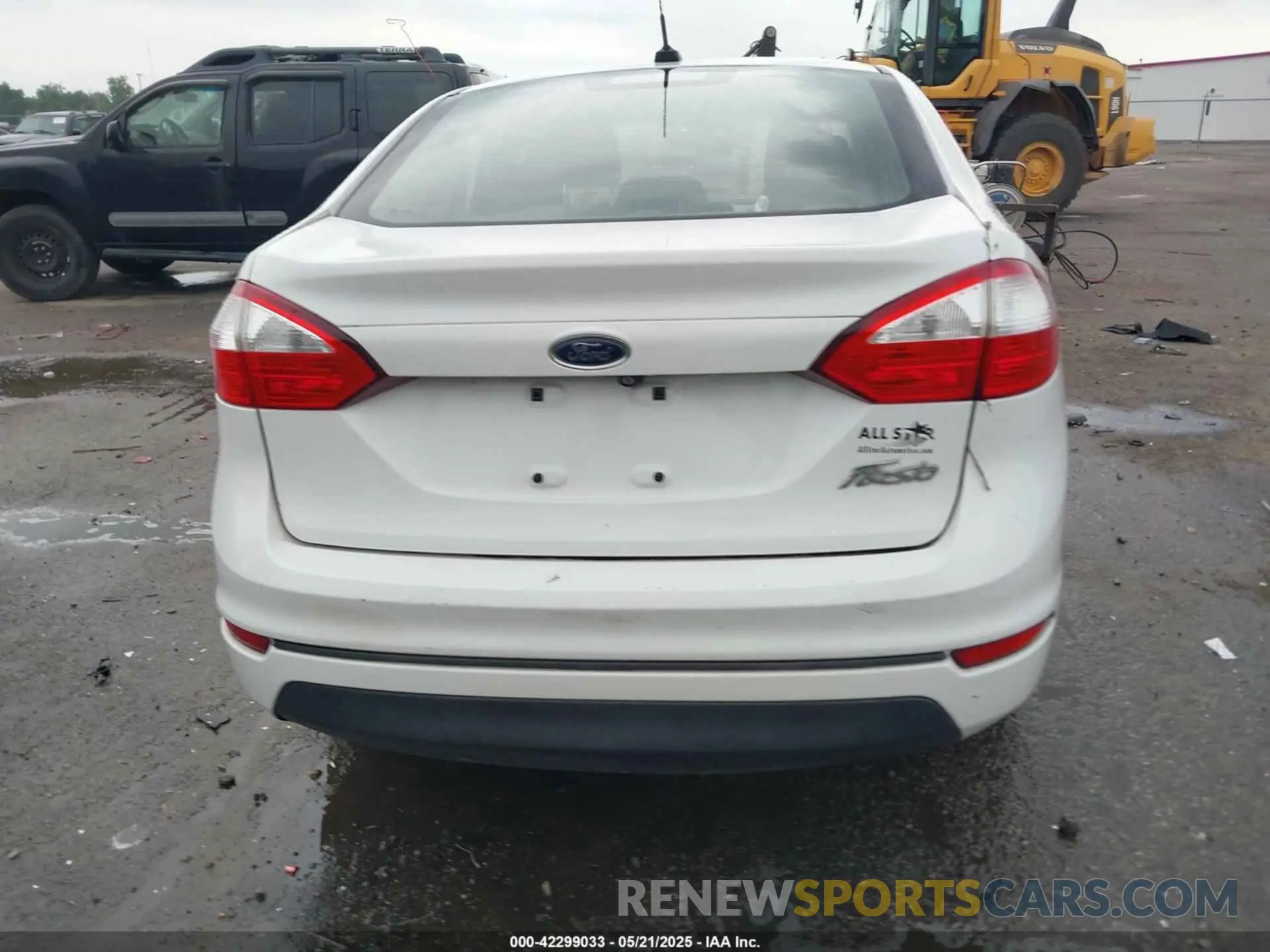 16 Photograph of a damaged car 3FADP4AJ0KM117627 FORD FIESTA 2019