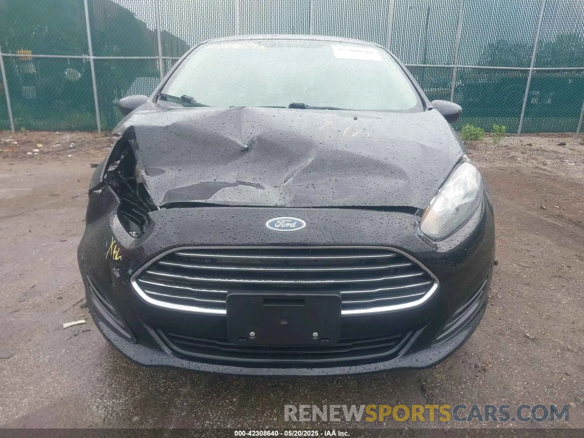 12 Photograph of a damaged car 3FADP4AJ1KM110282 FORD FIESTA 2019