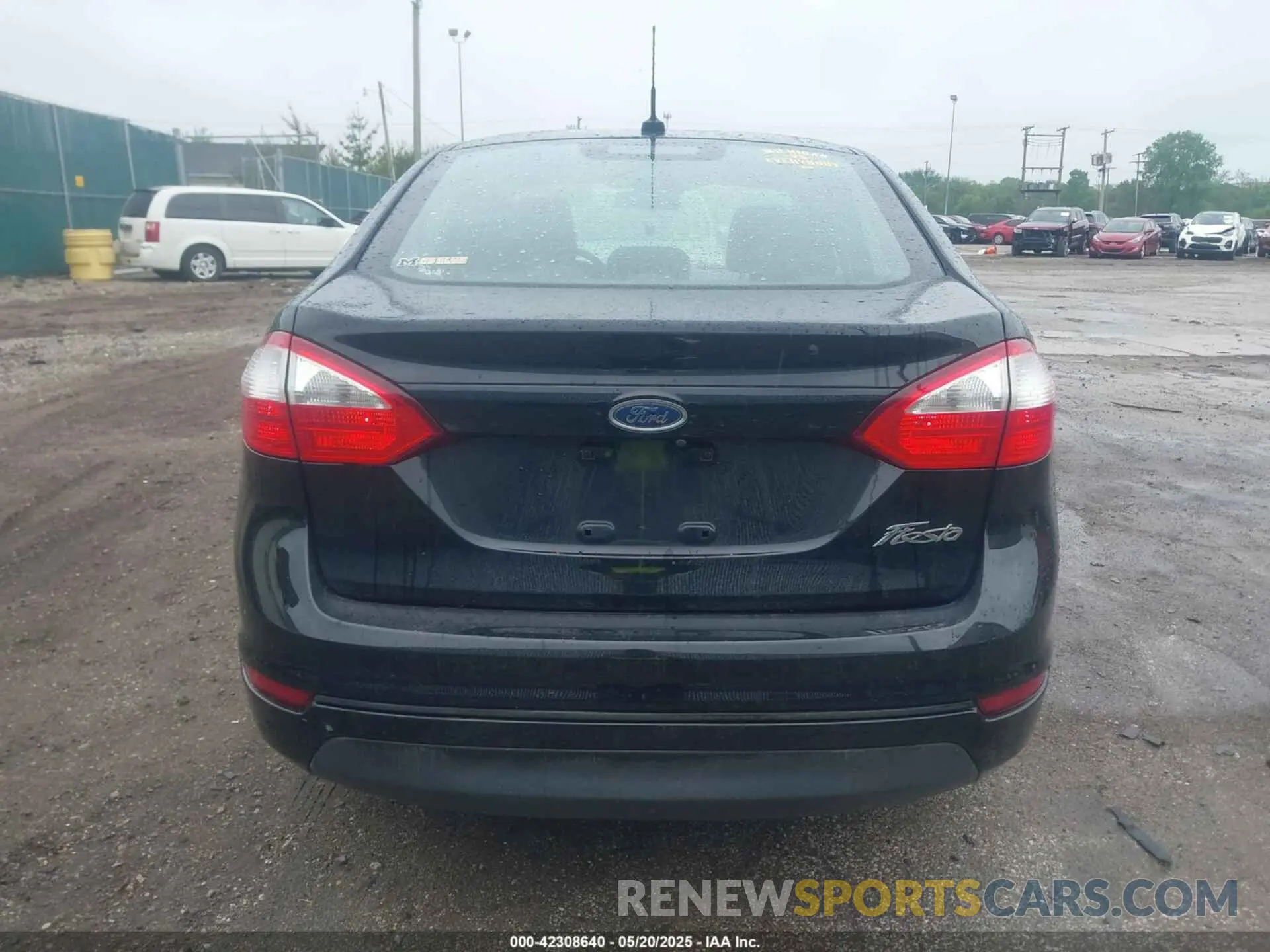 16 Photograph of a damaged car 3FADP4AJ1KM110282 FORD FIESTA 2019