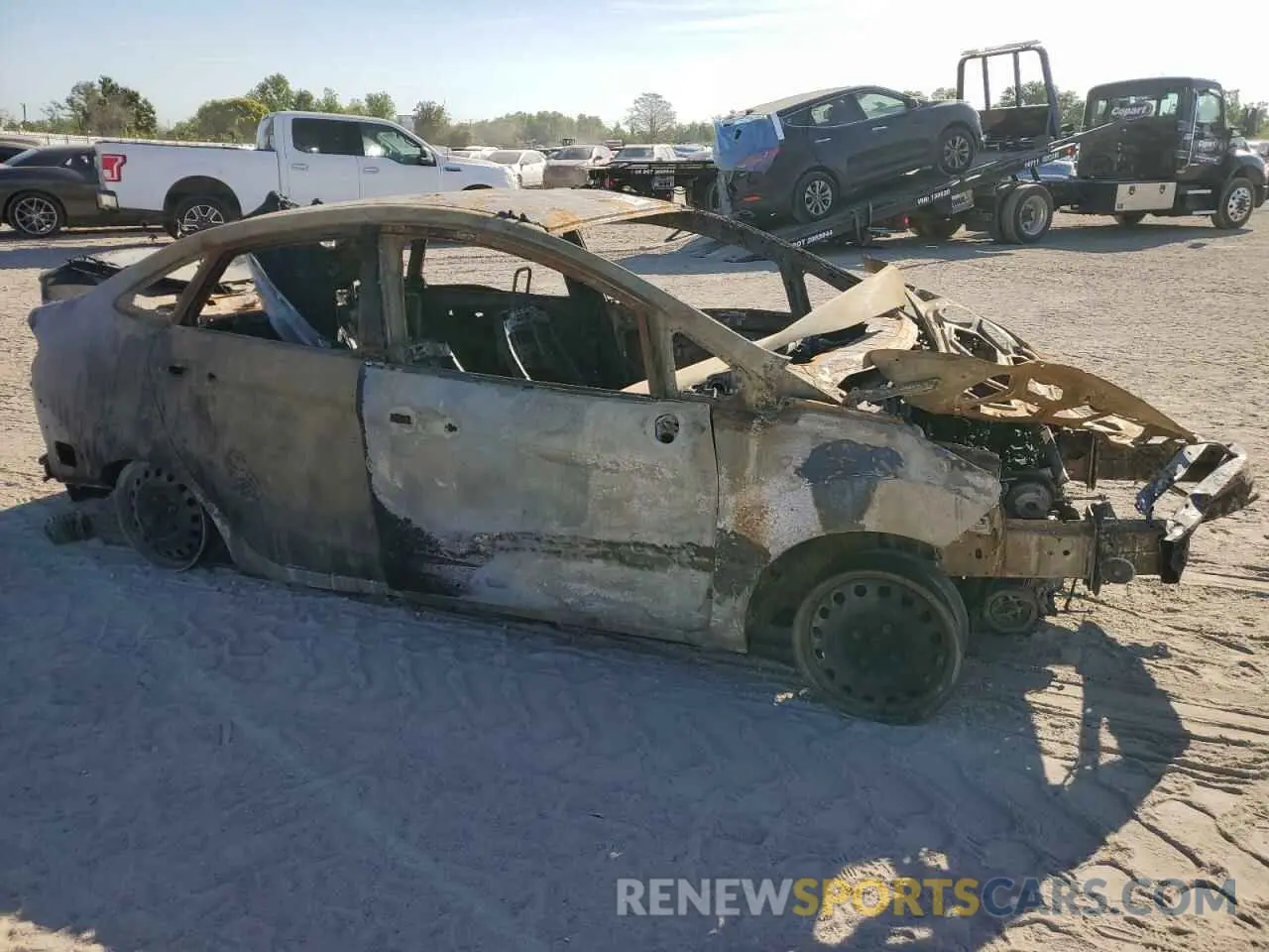 4 Photograph of a damaged car 3FADP4AJ1KM163290 FORD FIESTA 2019