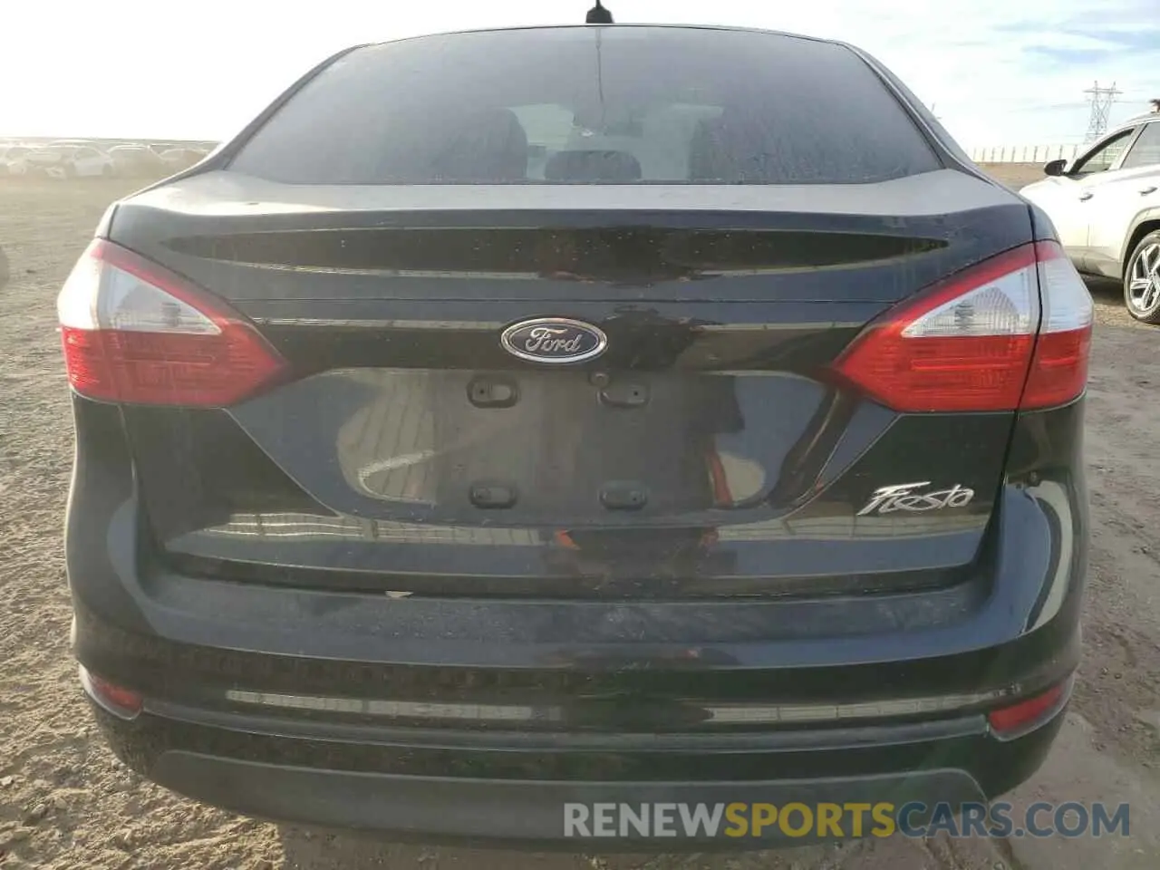6 Photograph of a damaged car 3FADP4AJ2KM127706 FORD FIESTA 2019