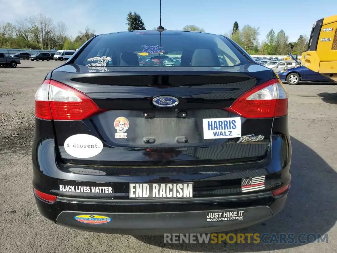 6 Photograph of a damaged car 3FADP4AJ3KM154171 FORD FIESTA 2019