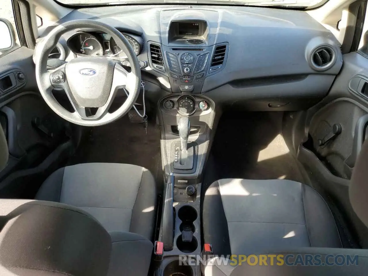 8 Photograph of a damaged car 3FADP4AJ3KM154171 FORD FIESTA 2019