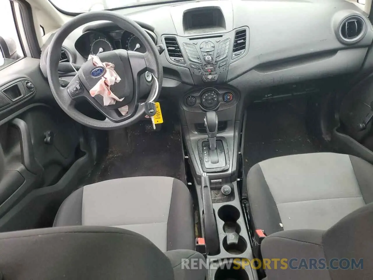 8 Photograph of a damaged car 3FADP4AJ4KM154860 FORD FIESTA 2019