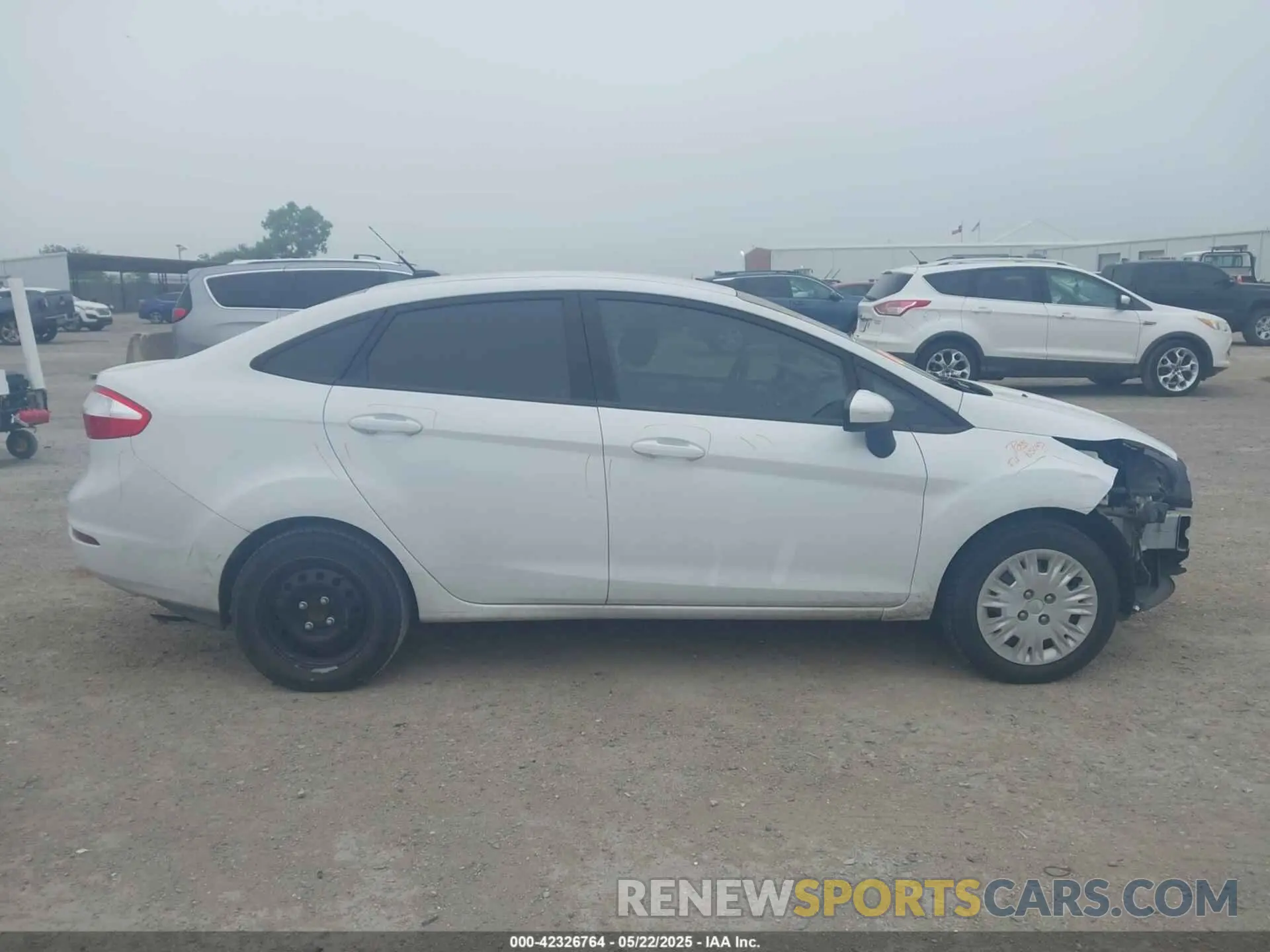 14 Photograph of a damaged car 3FADP4AJ5KM112102 FORD FIESTA 2019