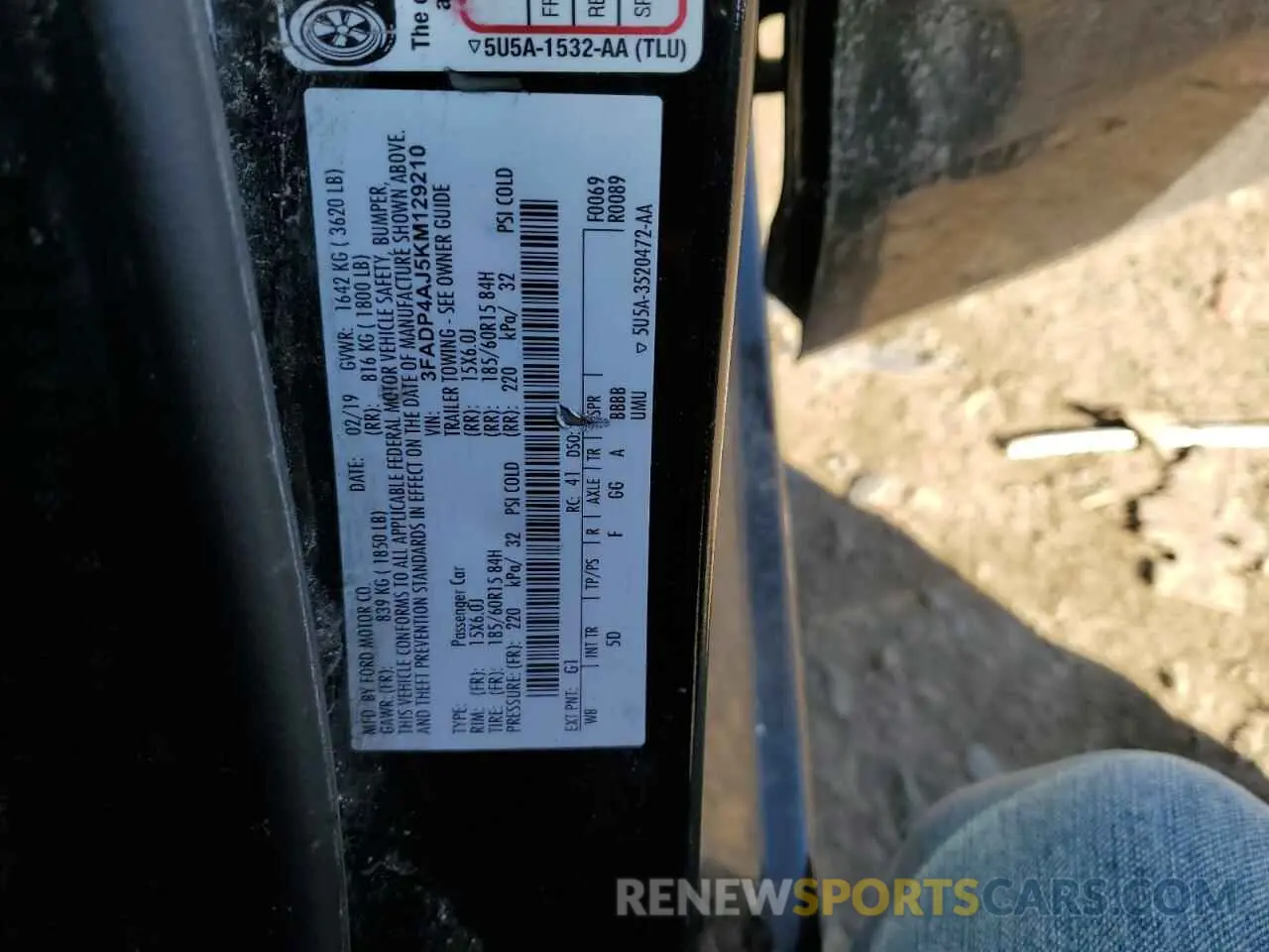 12 Photograph of a damaged car 3FADP4AJ5KM129210 FORD FIESTA 2019