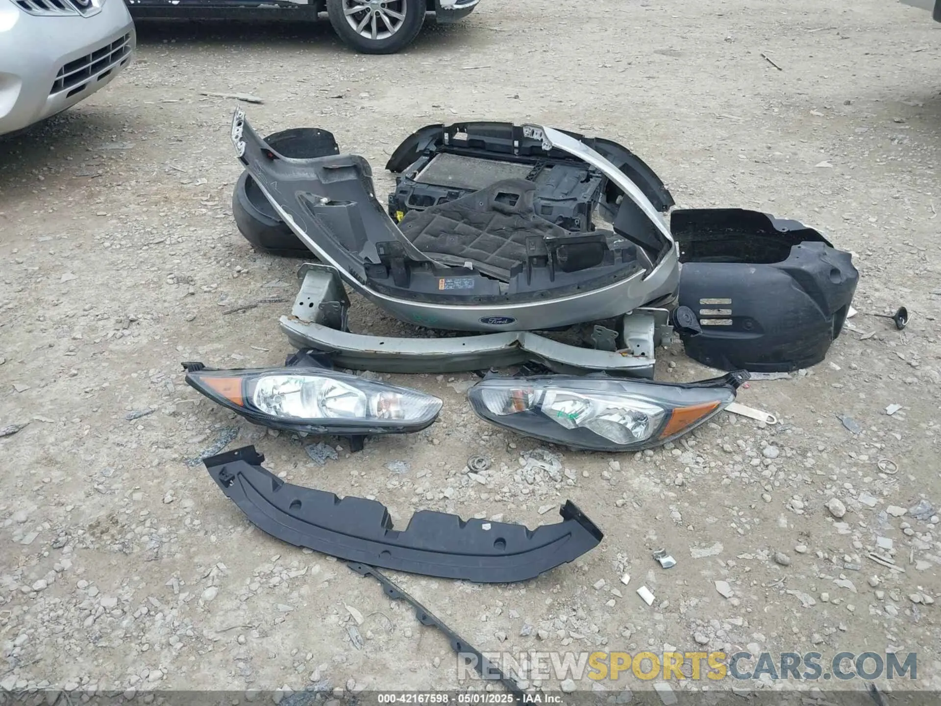 12 Photograph of a damaged car 3FADP4AJ7KM110240 FORD FIESTA 2019