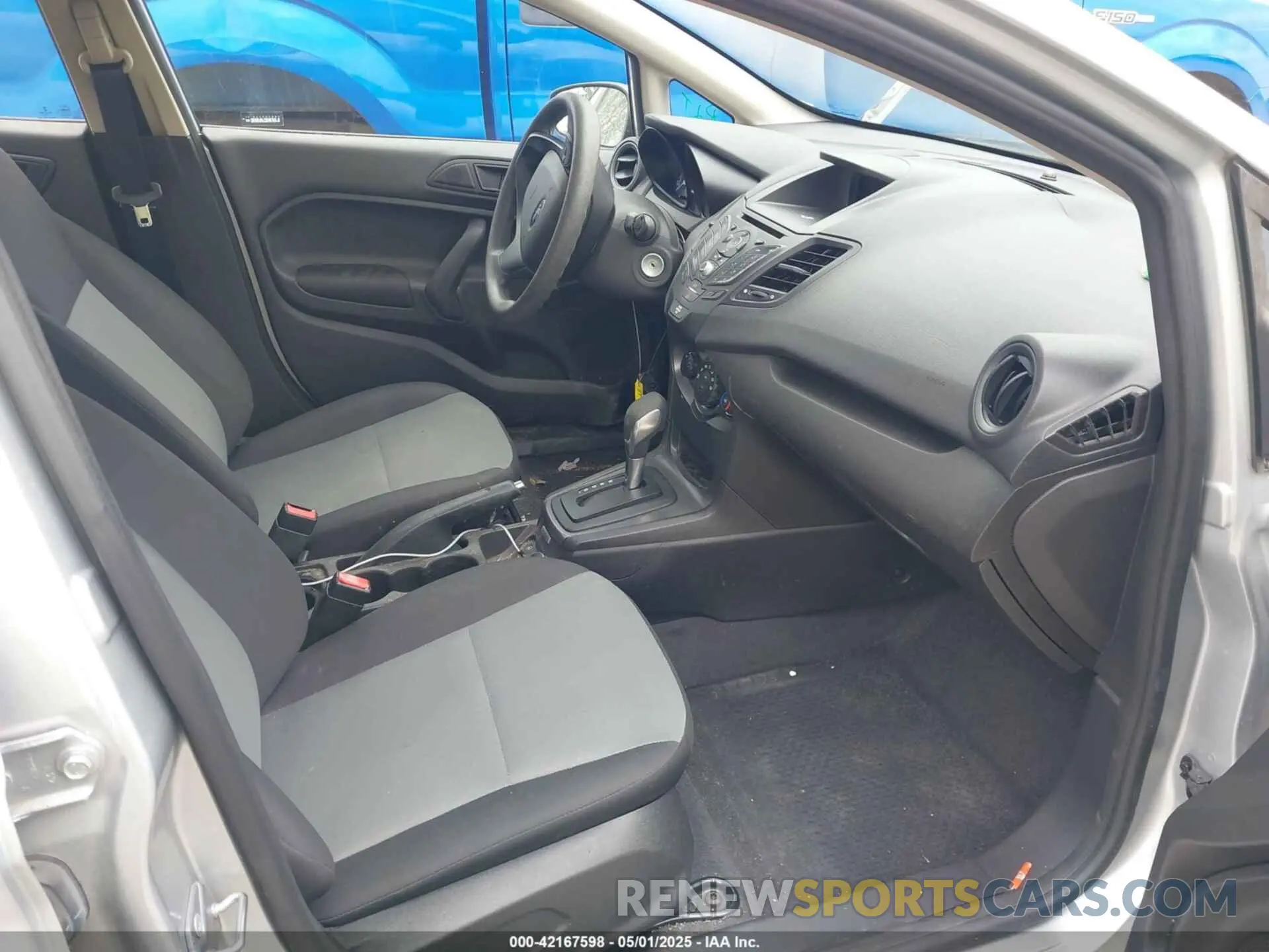 5 Photograph of a damaged car 3FADP4AJ7KM110240 FORD FIESTA 2019