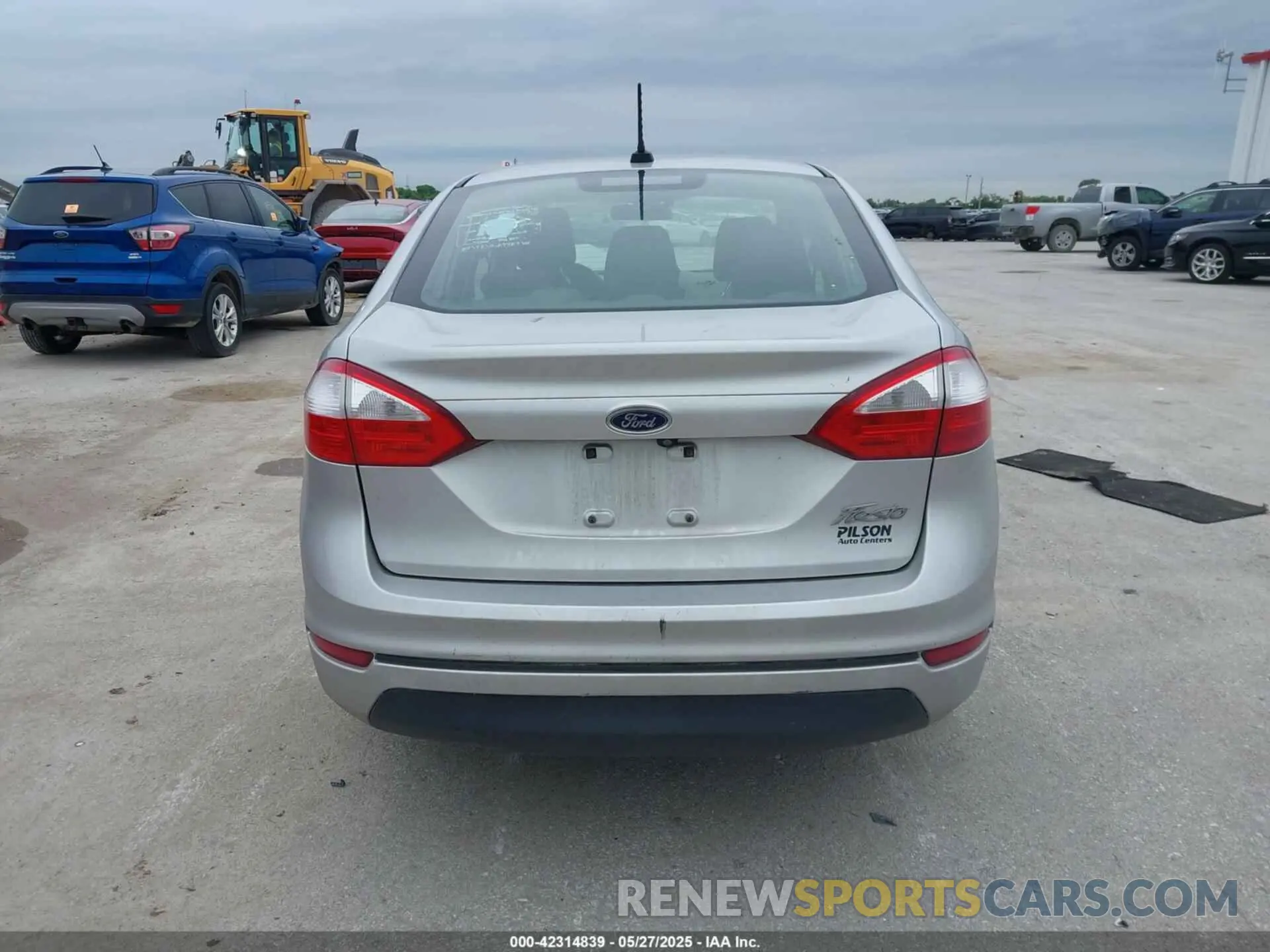 16 Photograph of a damaged car 3FADP4AJ8KM129203 FORD FIESTA 2019