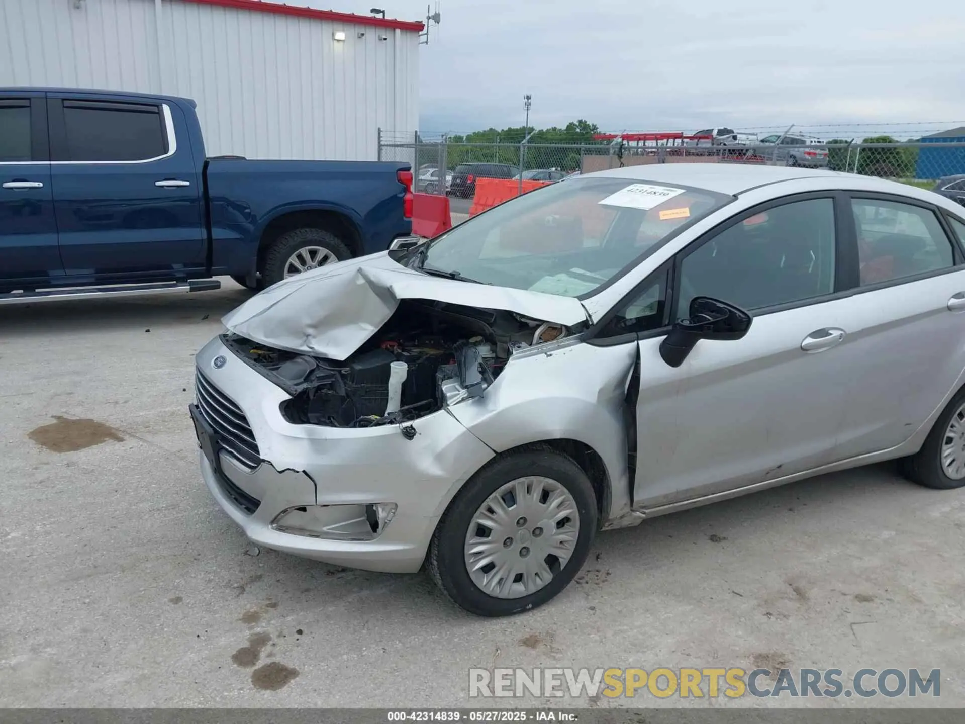 6 Photograph of a damaged car 3FADP4AJ8KM129203 FORD FIESTA 2019
