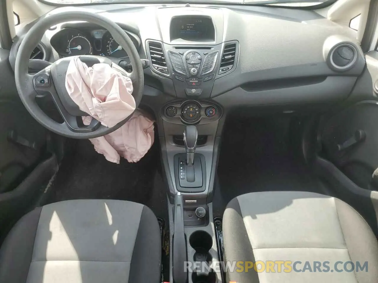 8 Photograph of a damaged car 3FADP4AJ9KM122311 FORD FIESTA 2019