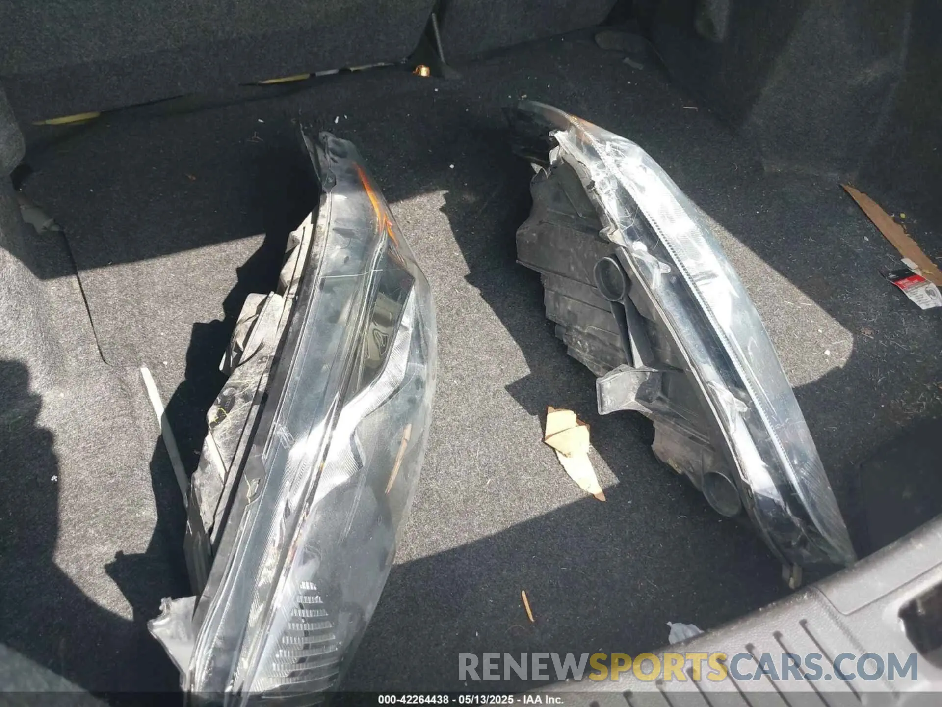 12 Photograph of a damaged car 3FADP4AJ9KM122597 FORD FIESTA 2019