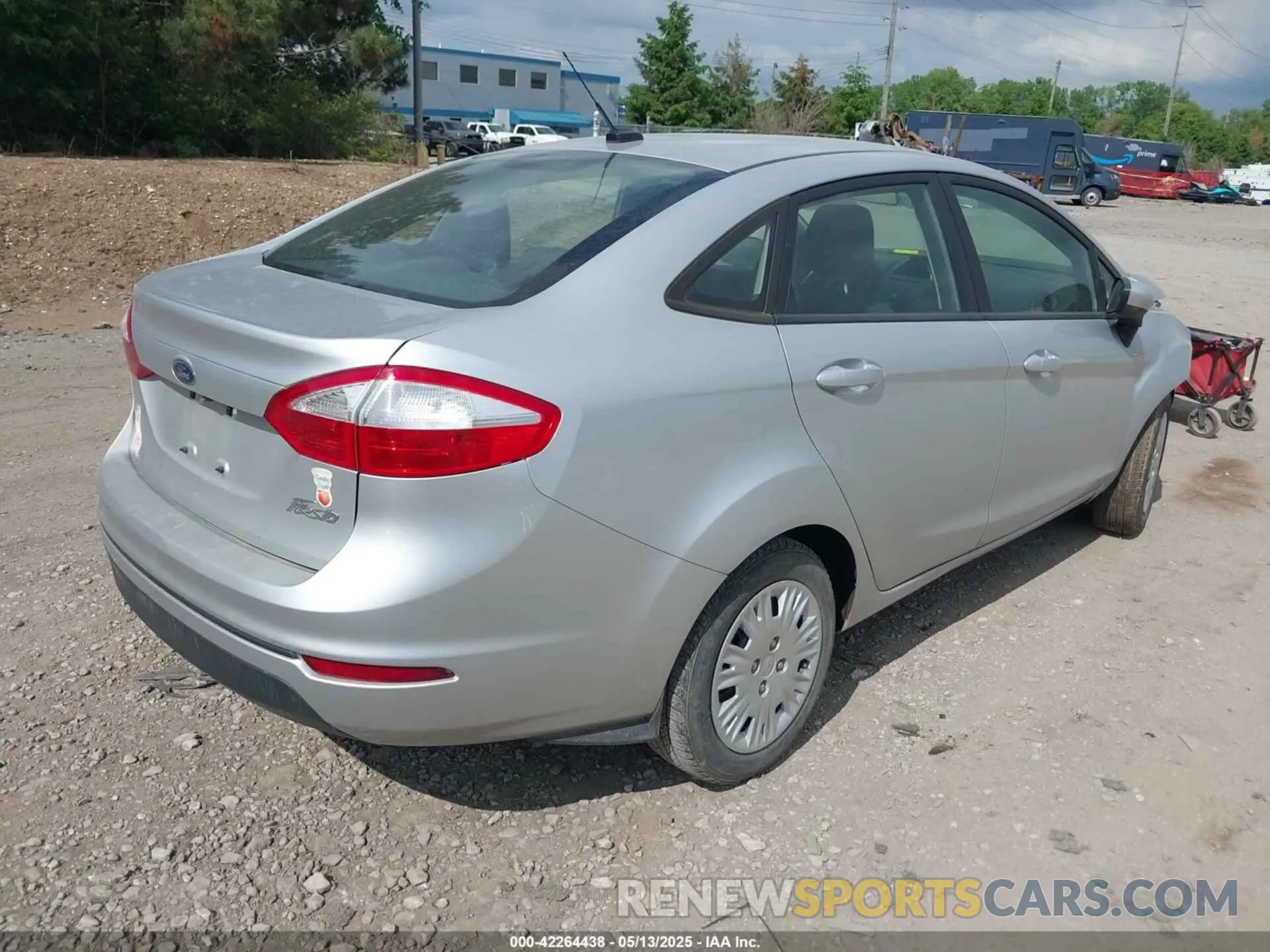 4 Photograph of a damaged car 3FADP4AJ9KM122597 FORD FIESTA 2019