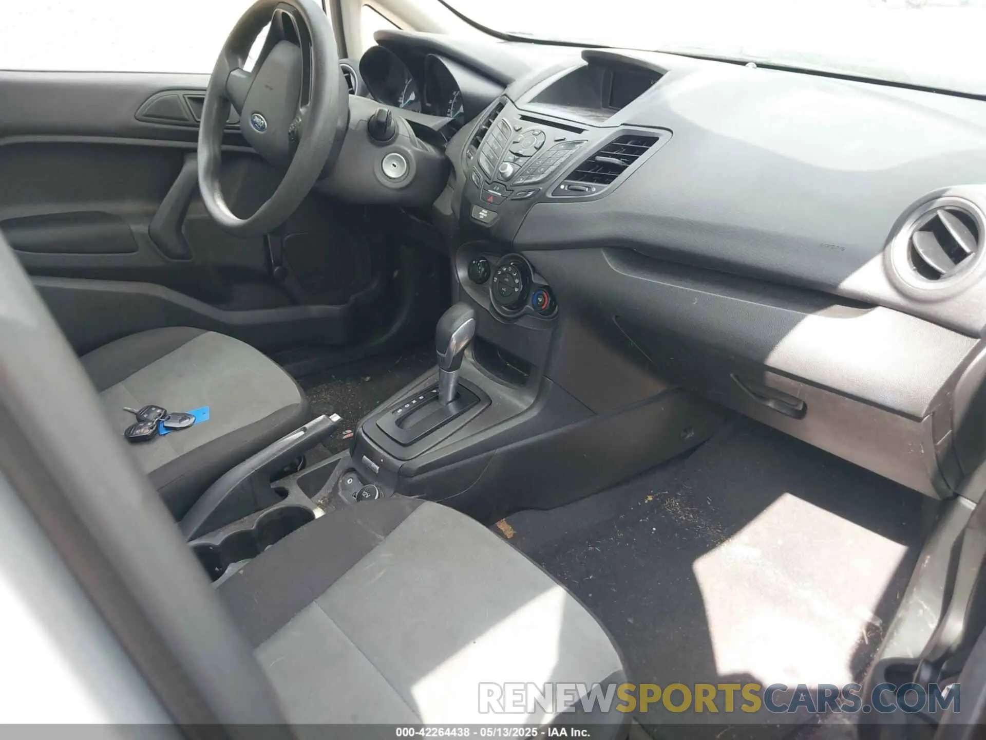 5 Photograph of a damaged car 3FADP4AJ9KM122597 FORD FIESTA 2019