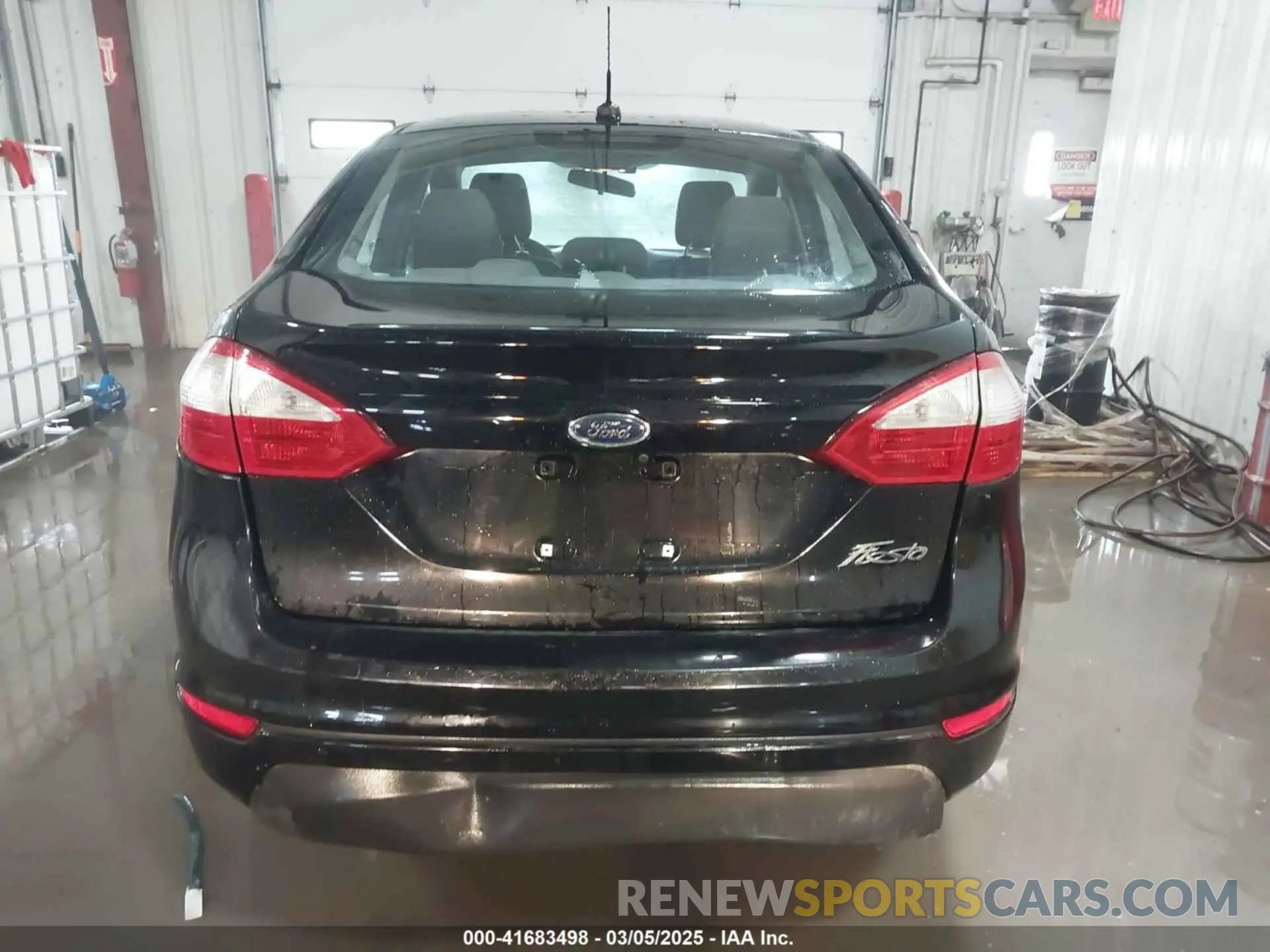 16 Photograph of a damaged car 3FADP4AJ9KM152554 FORD FIESTA 2019