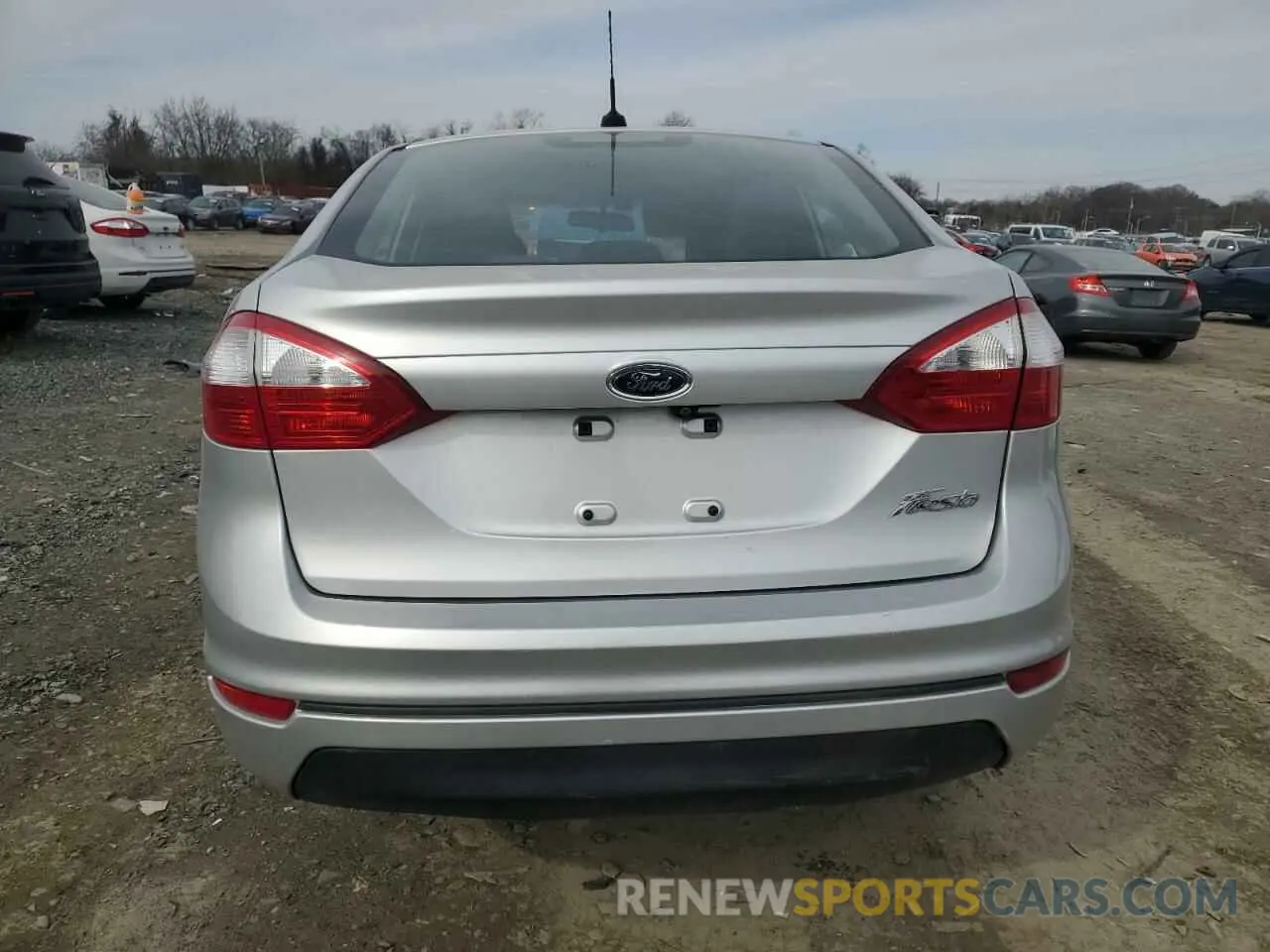 6 Photograph of a damaged car 3FADP4AJXKM122642 FORD FIESTA 2019