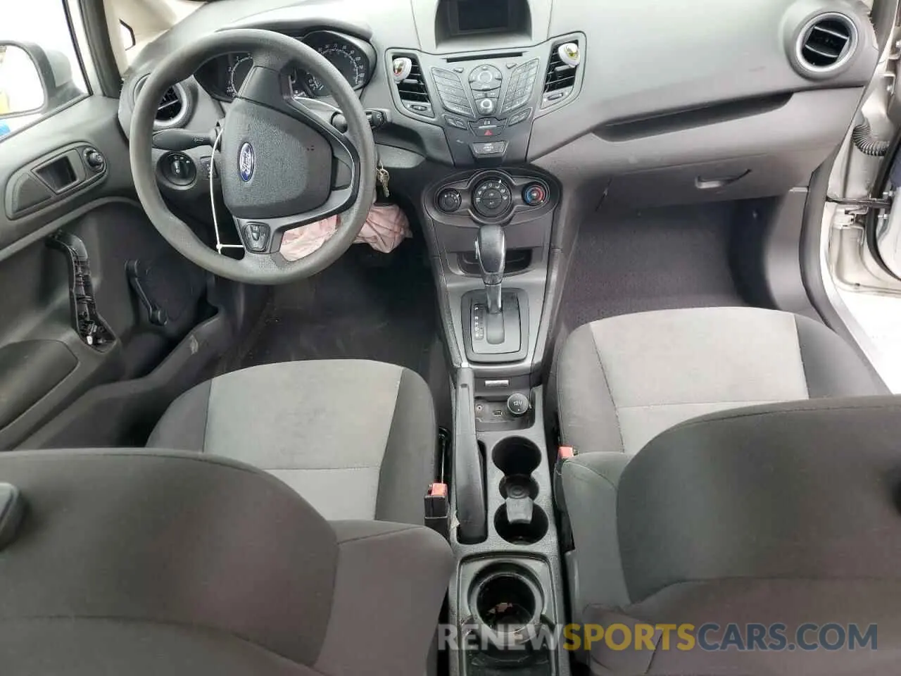 8 Photograph of a damaged car 3FADP4AJXKM144463 FORD FIESTA 2019