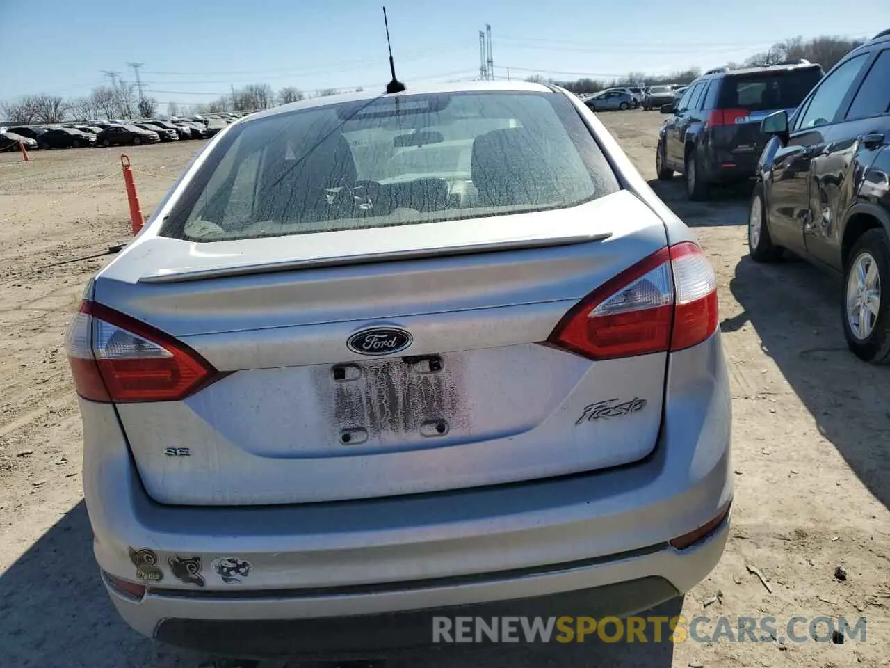 6 Photograph of a damaged car 3FADP4BJ0KM106061 FORD FIESTA 2019