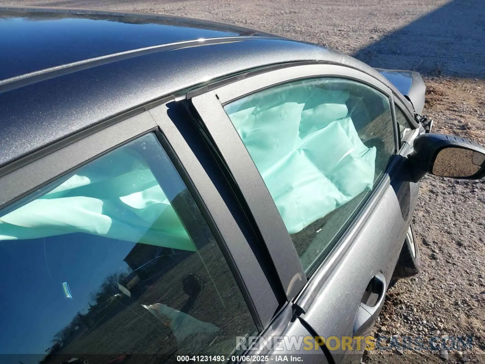 19 Photograph of a damaged car 3FADP4BJ0KM123703 FORD FIESTA 2019