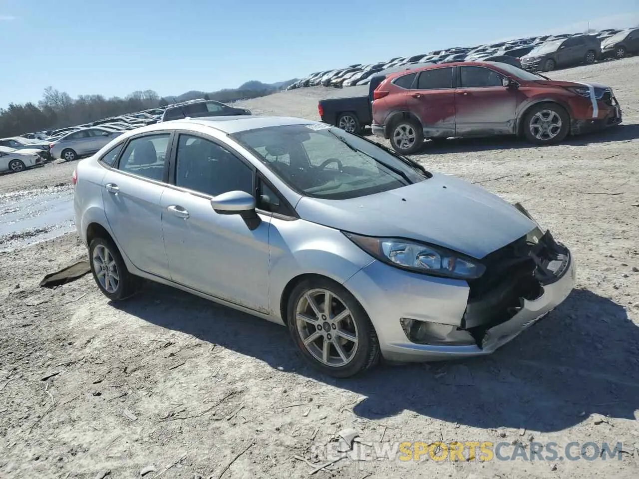 4 Photograph of a damaged car 3FADP4BJ0KM129453 FORD FIESTA 2019