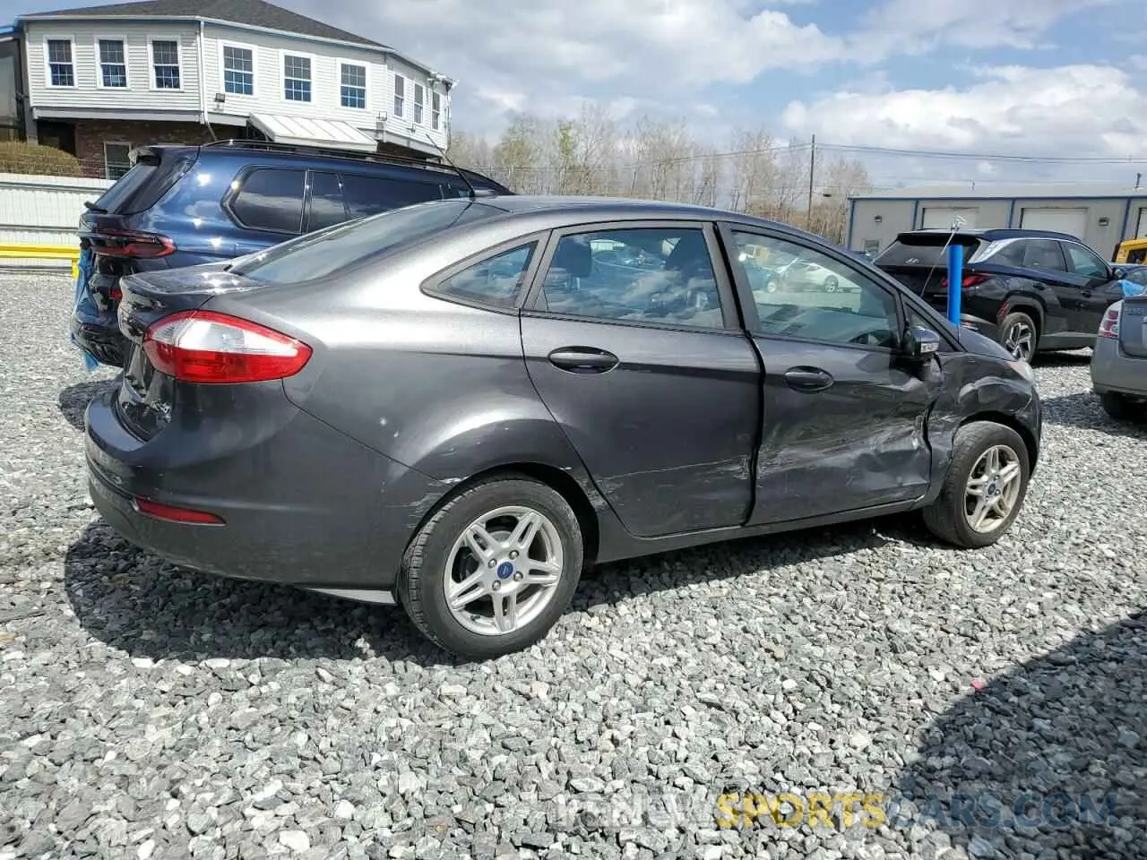 3 Photograph of a damaged car 3FADP4BJ0KM131302 FORD FIESTA 2019