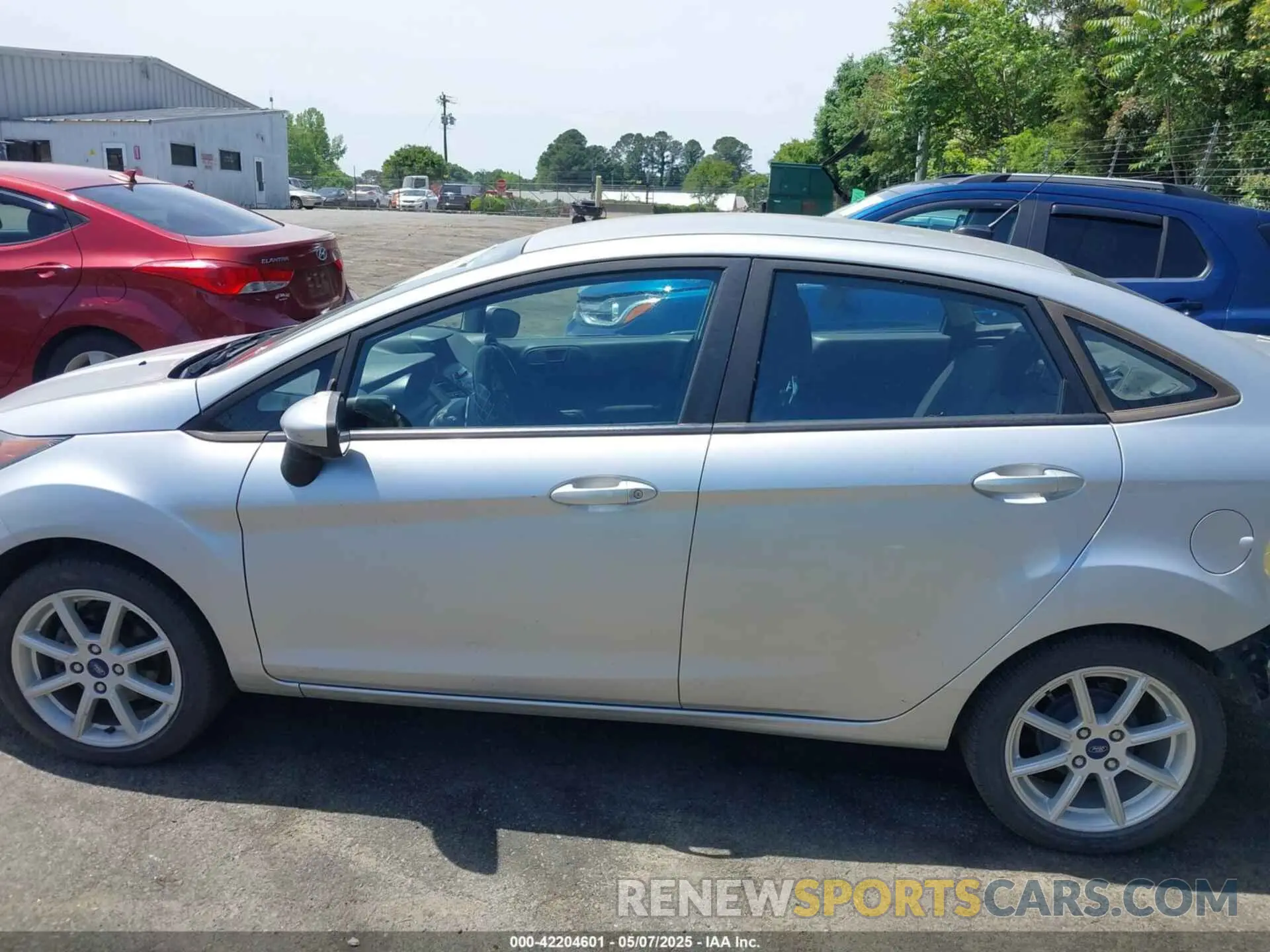 14 Photograph of a damaged car 3FADP4BJ0KM133096 FORD FIESTA 2019