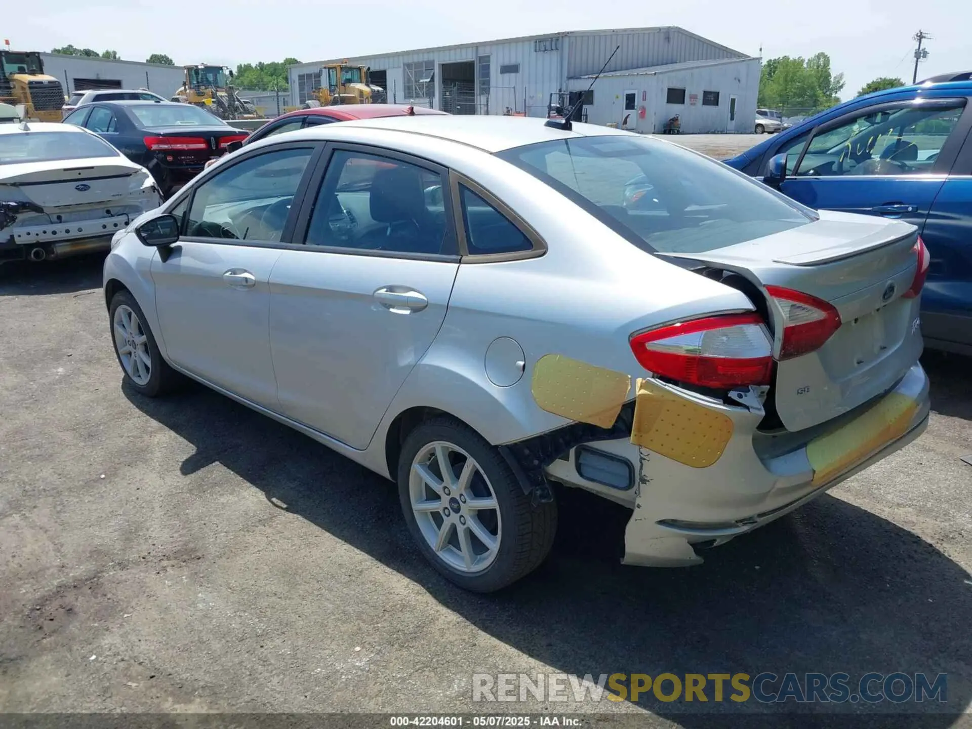 3 Photograph of a damaged car 3FADP4BJ0KM133096 FORD FIESTA 2019