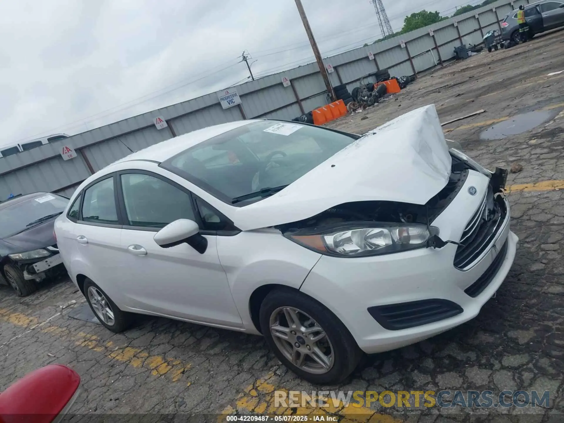 13 Photograph of a damaged car 3FADP4BJ0KM154255 FORD FIESTA 2019