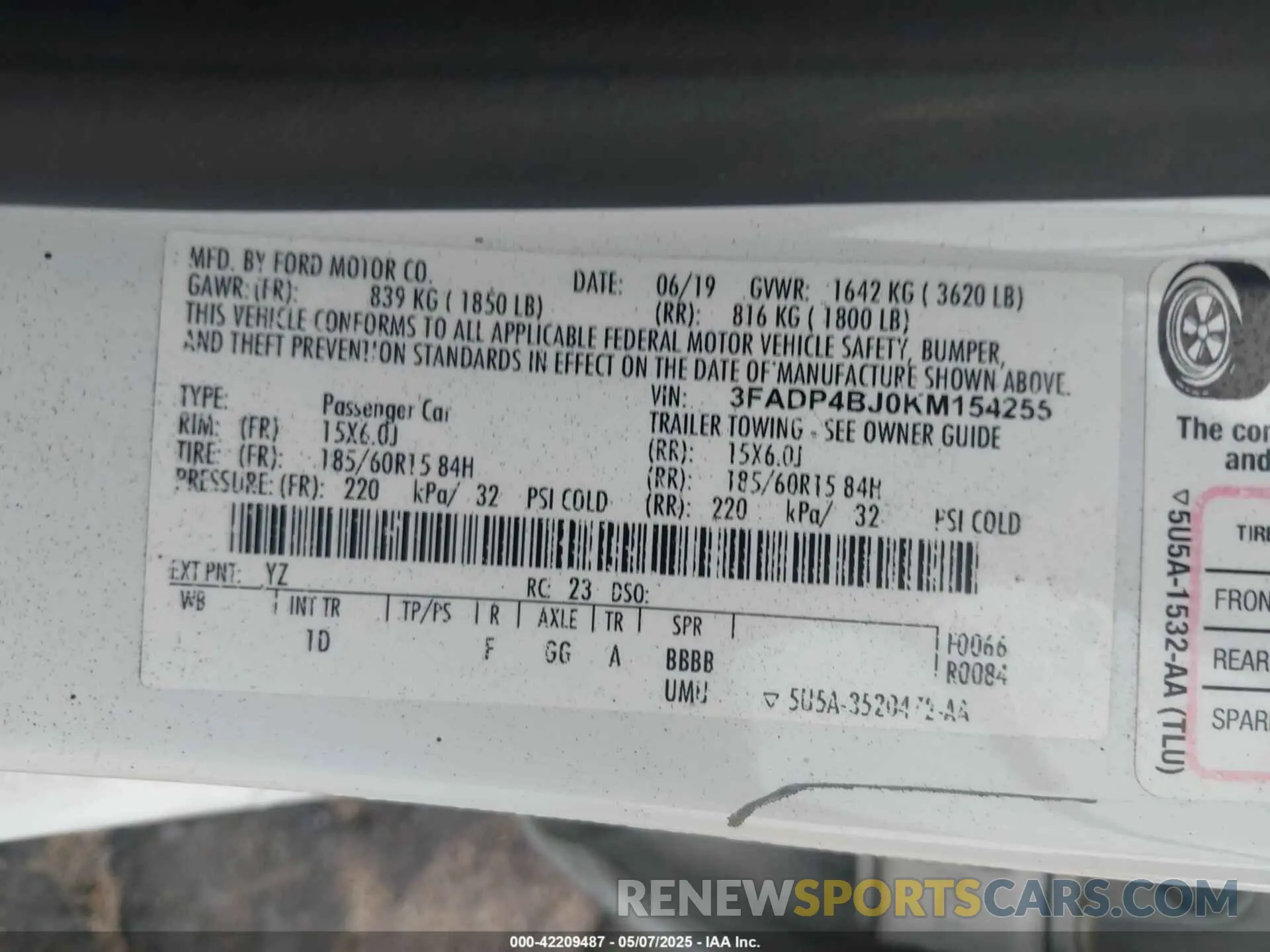 9 Photograph of a damaged car 3FADP4BJ0KM154255 FORD FIESTA 2019