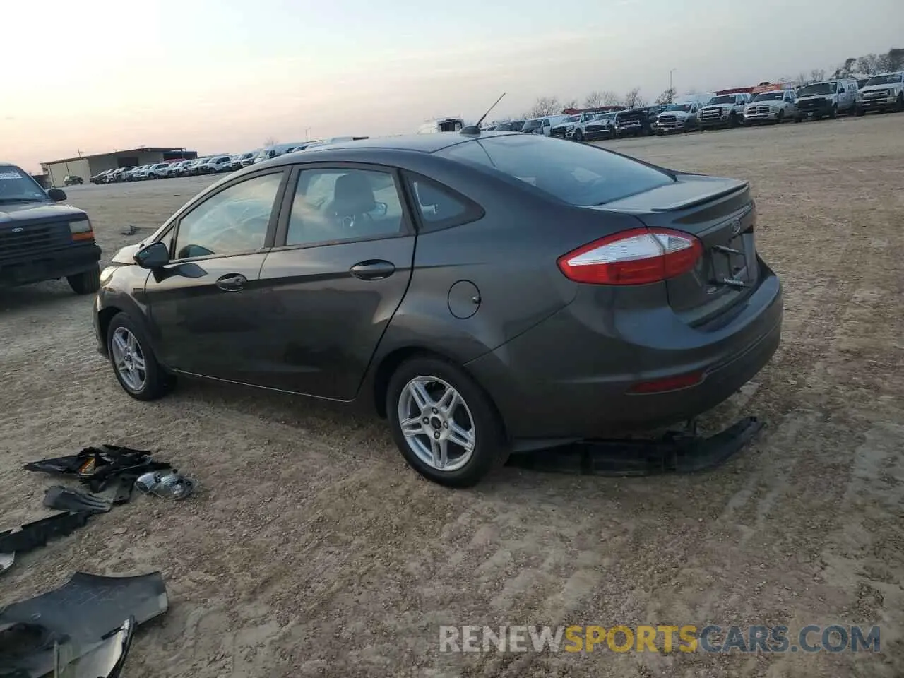 2 Photograph of a damaged car 3FADP4BJ0KM165661 FORD FIESTA 2019
