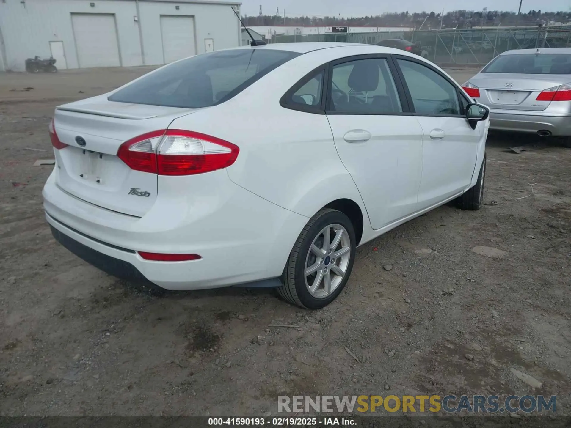 4 Photograph of a damaged car 3FADP4BJ1KM133091 FORD FIESTA 2019